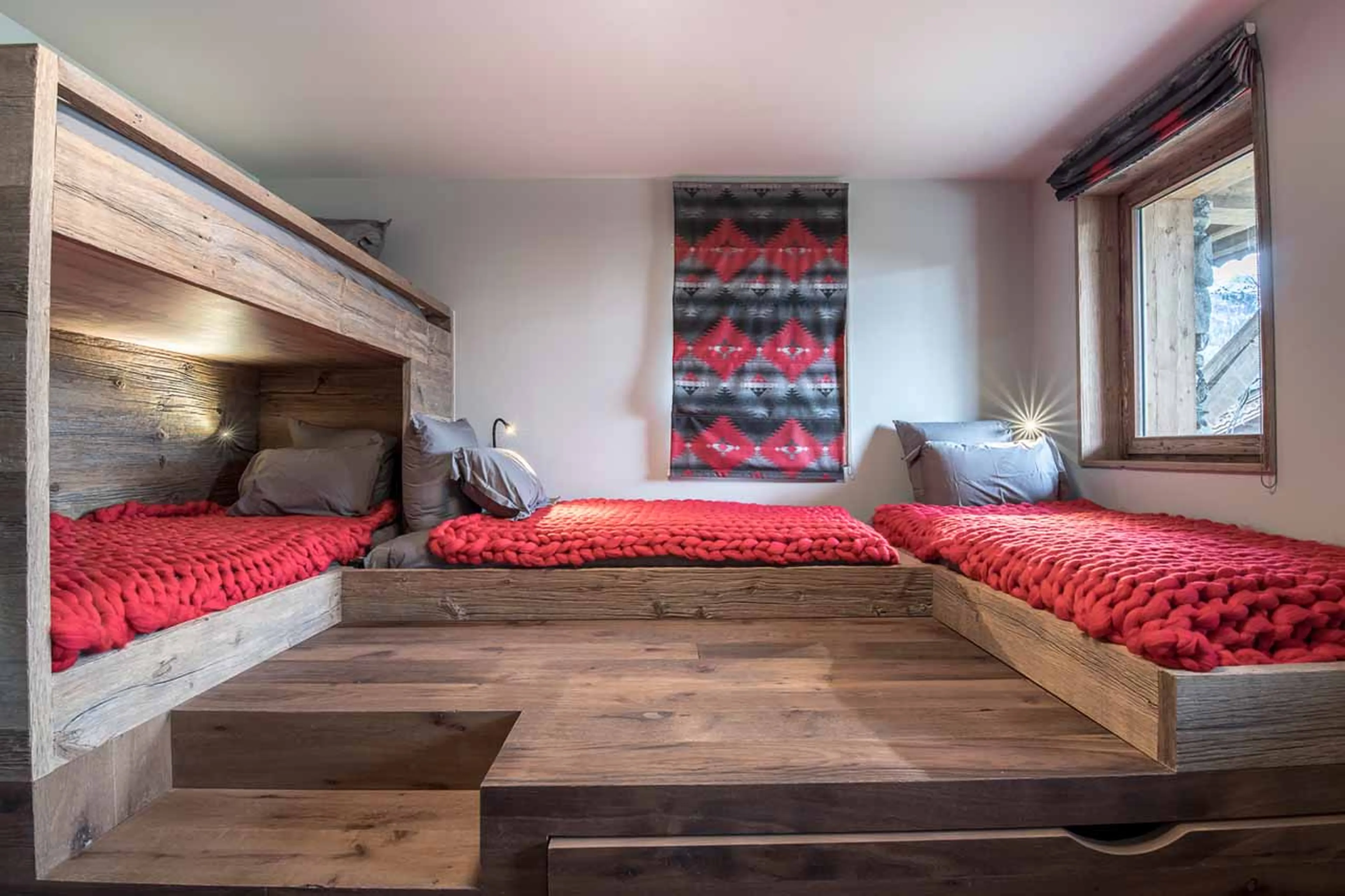 Bedroom 7 beds at Chalet Himalaya in Meribel