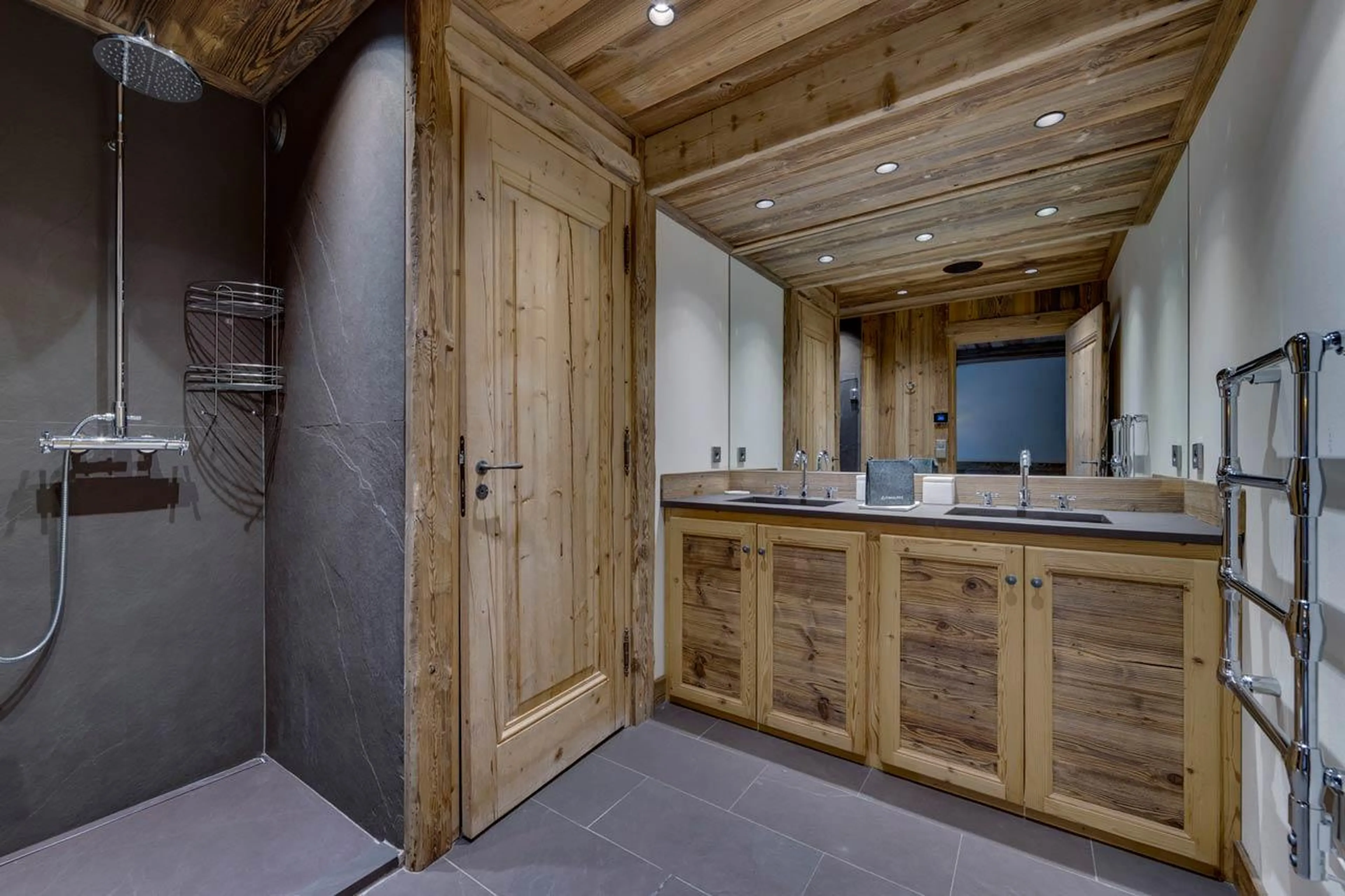 Bathroom two at Chalet Husky in Val d'Isere