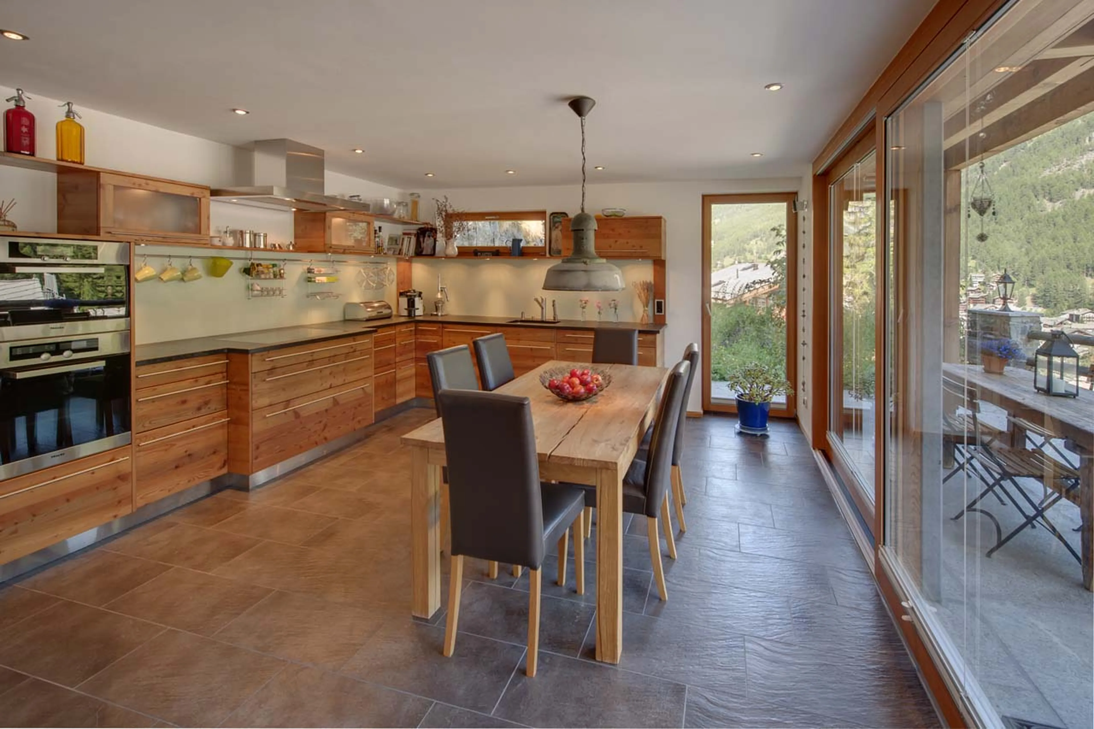 Dining room at Chalet Ibron in Zermatt