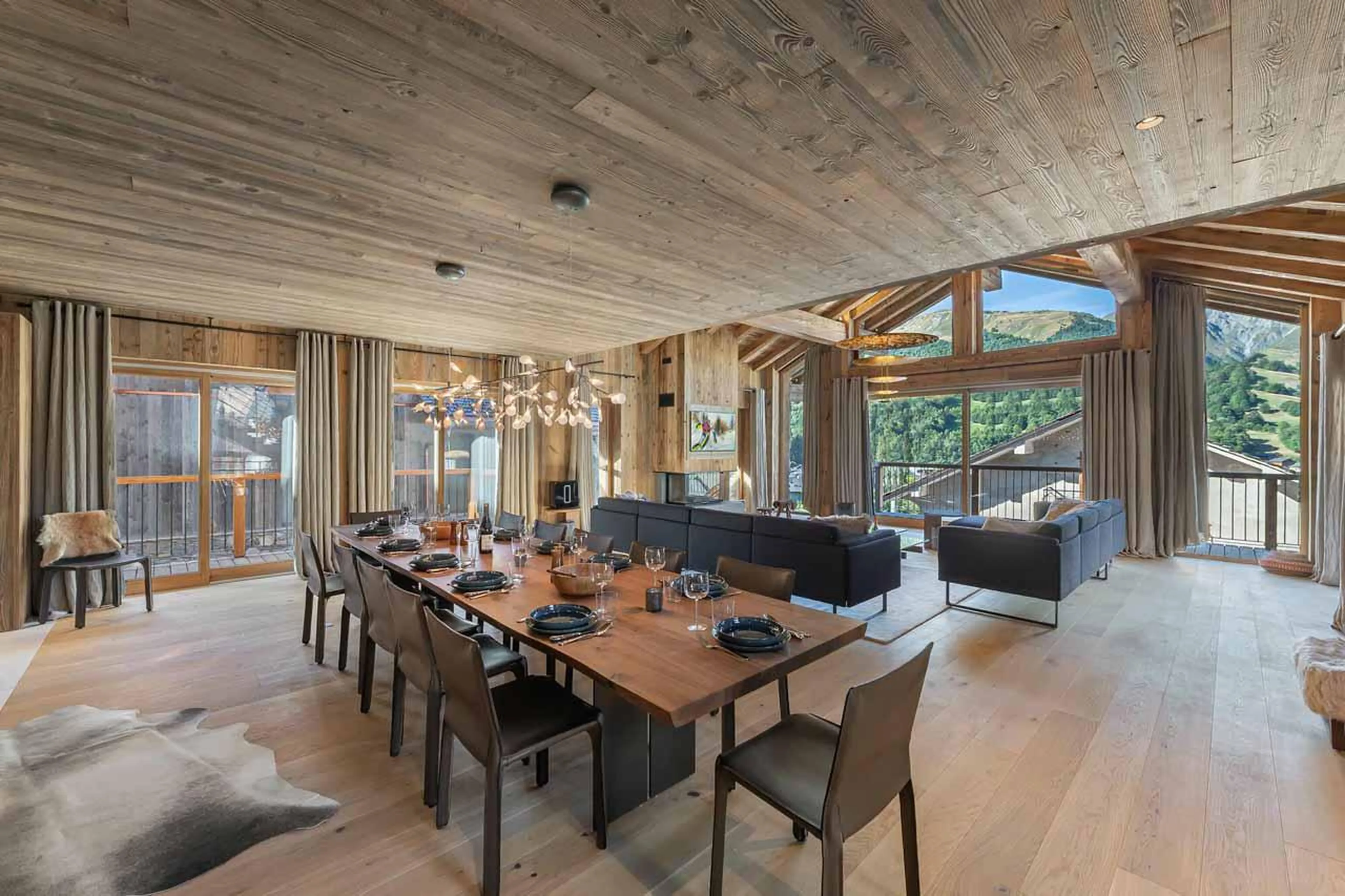 Dining area at Chalet Imladris in St Martin de Belleville