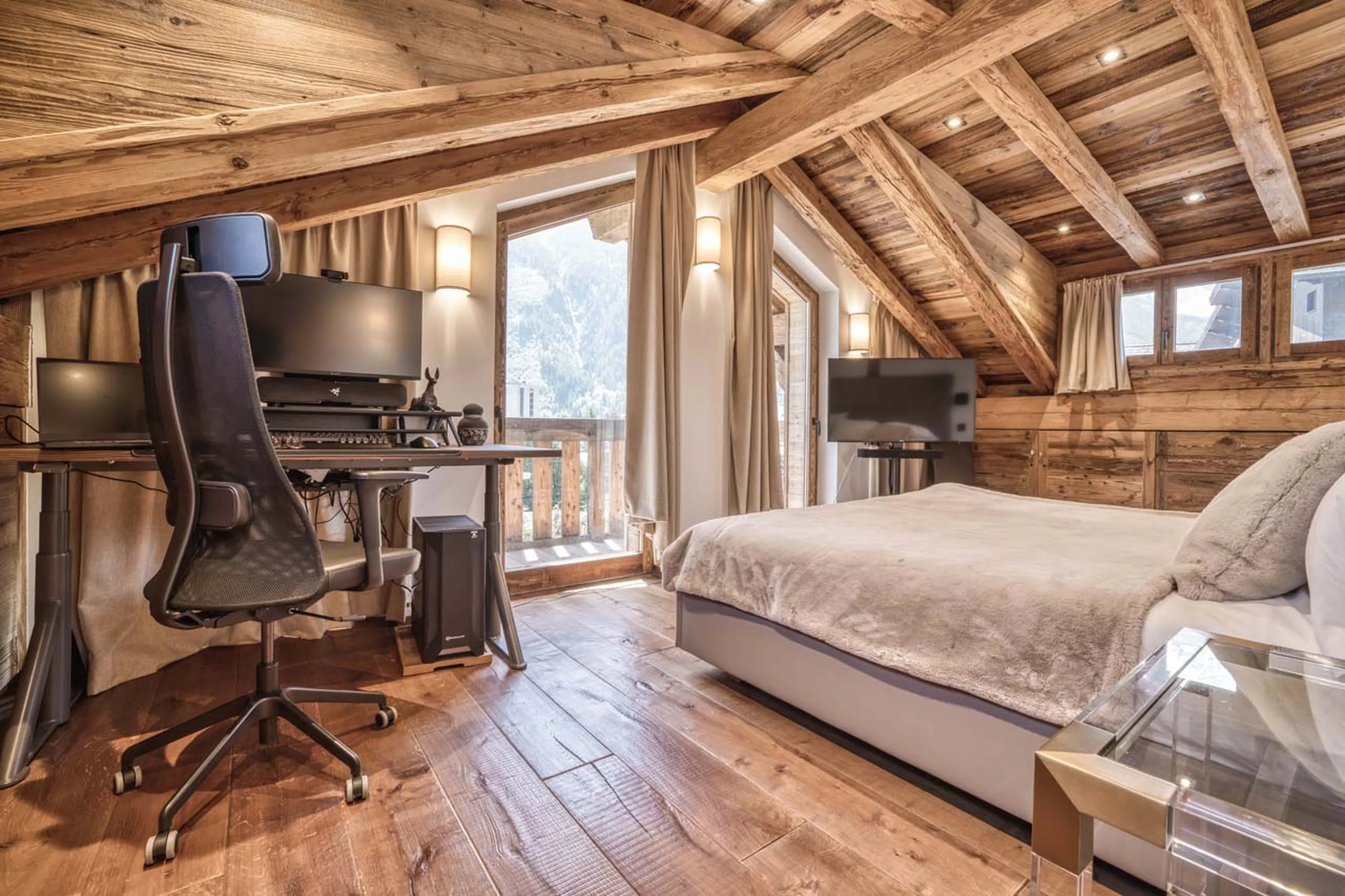 Desk and balcony access in Chalet Indigo, Chamonix