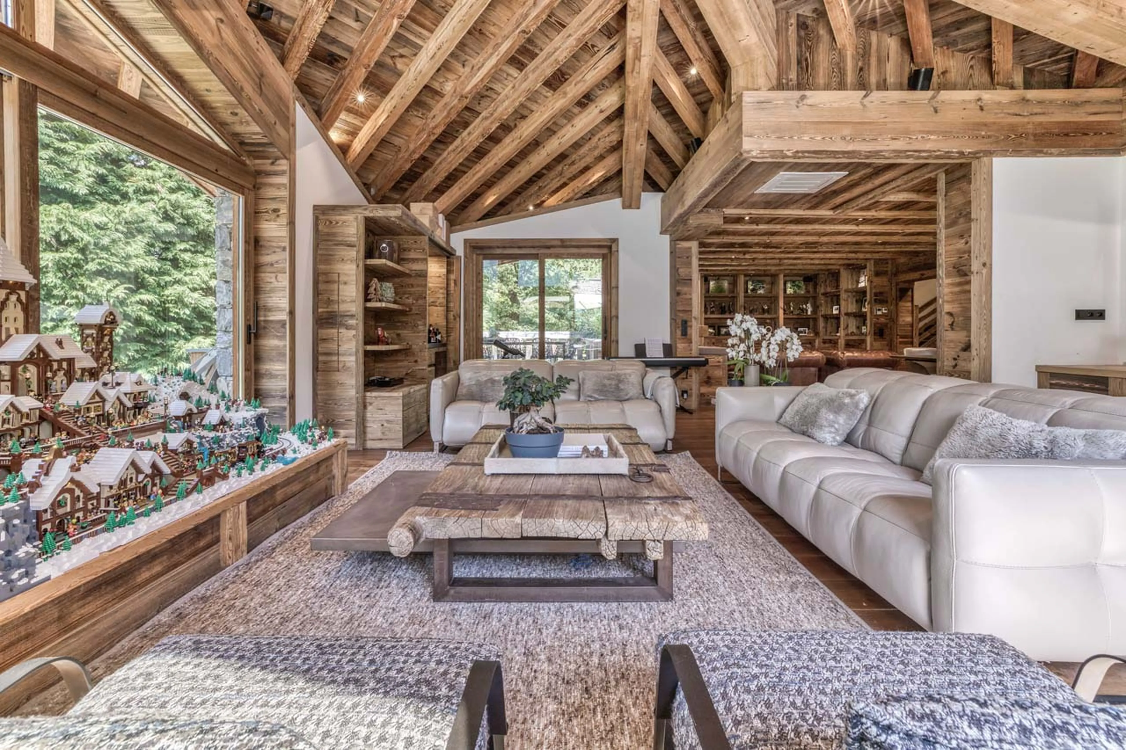 Sitting area in Chalet Indigo, Chamonix