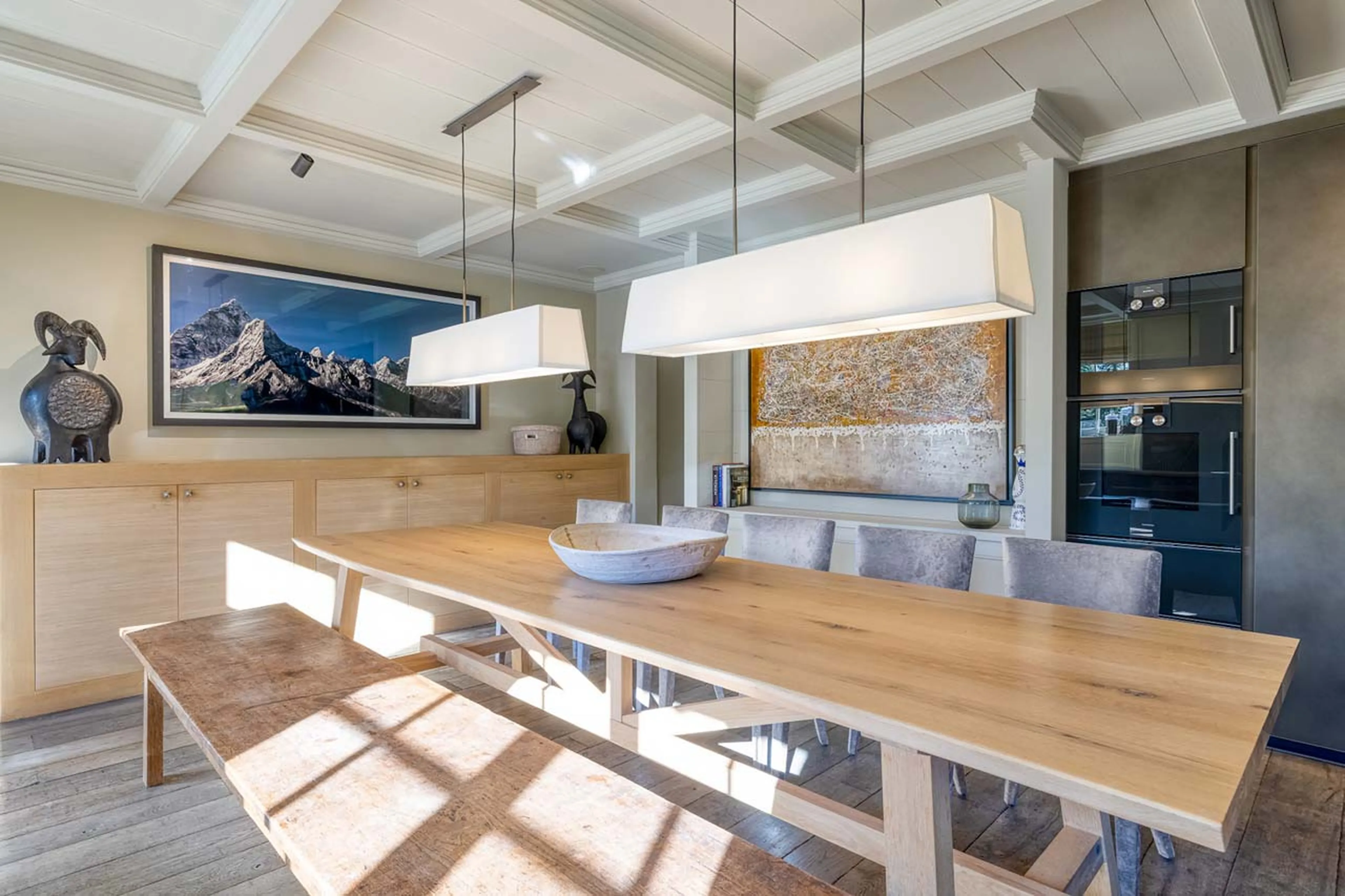 Kitchen dining table in Chalet Izoard in Megeve