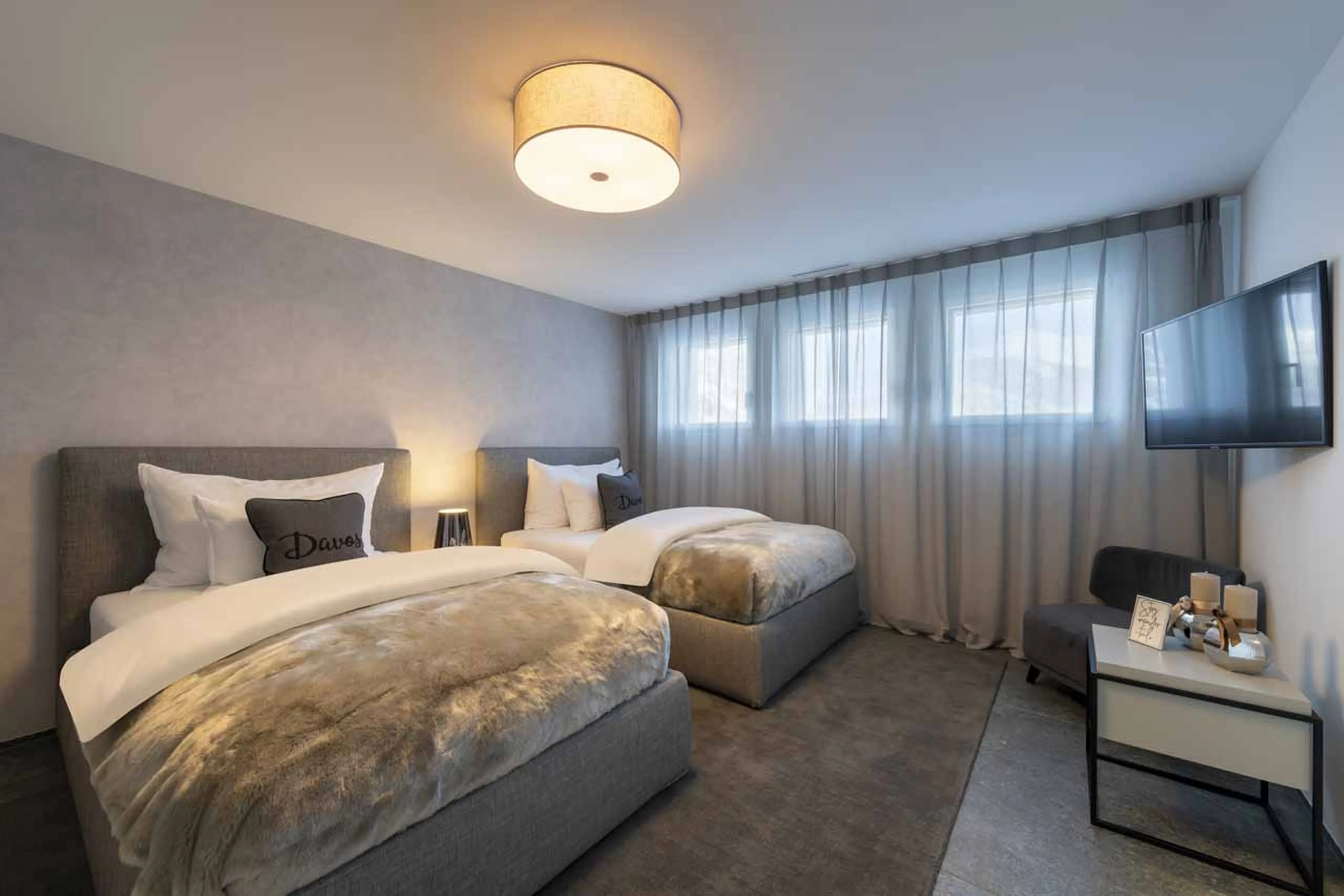 Bedroom six at Chalet Jakobshorn in Davos