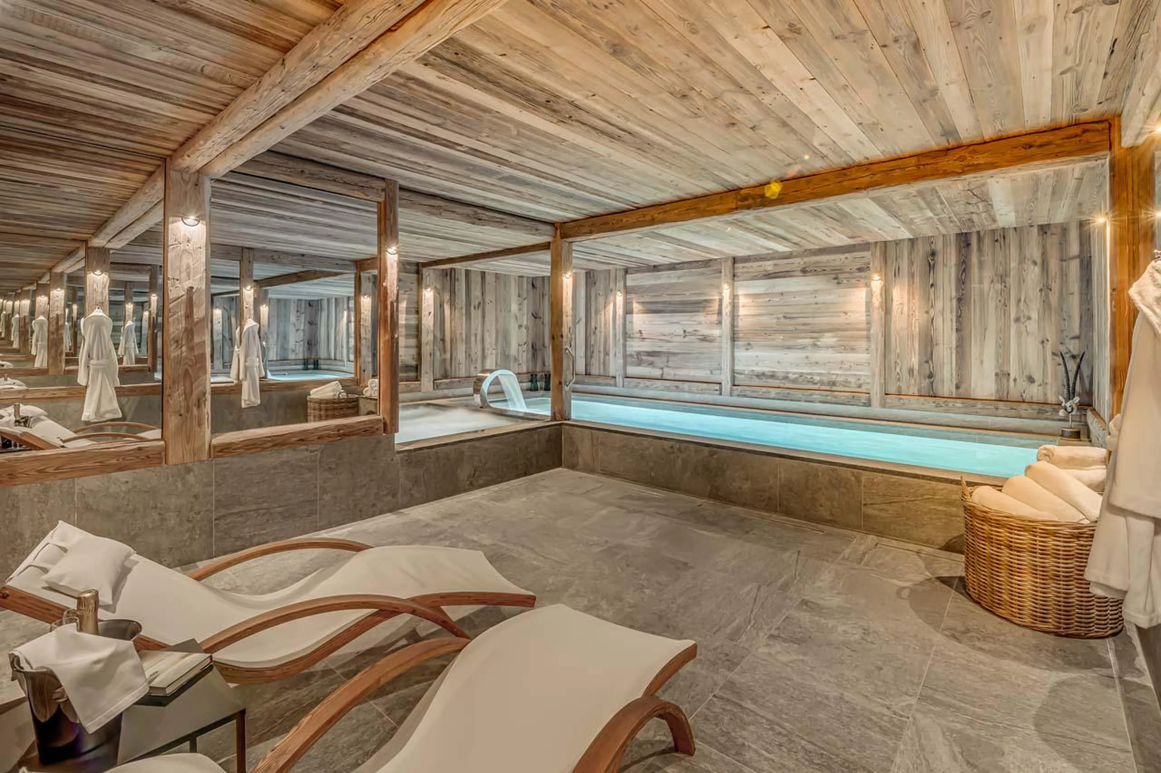 Relaxation area at Chalet Juno in Val d'Isere