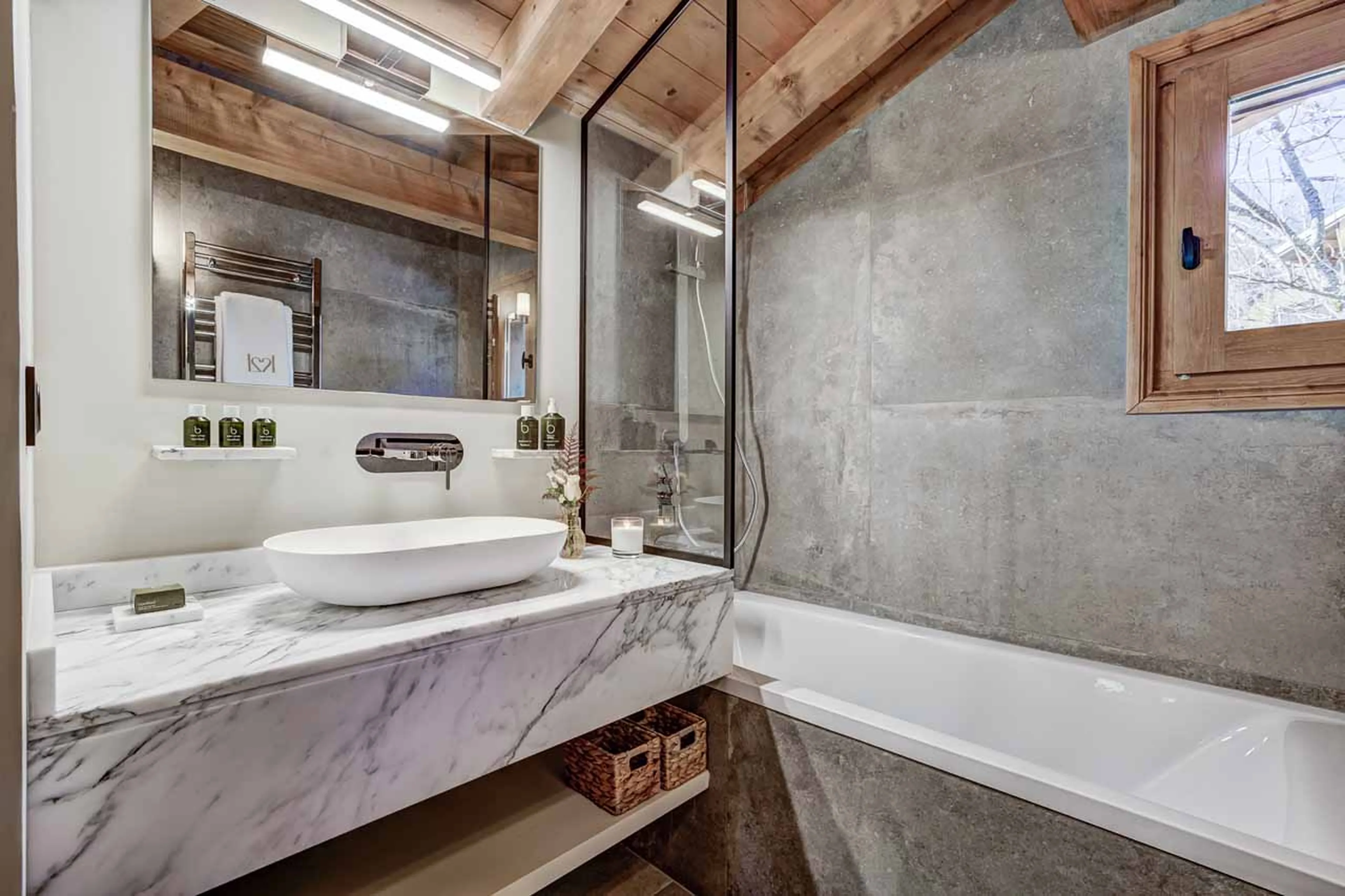 Bathroom at Chalet K2L in Megeve