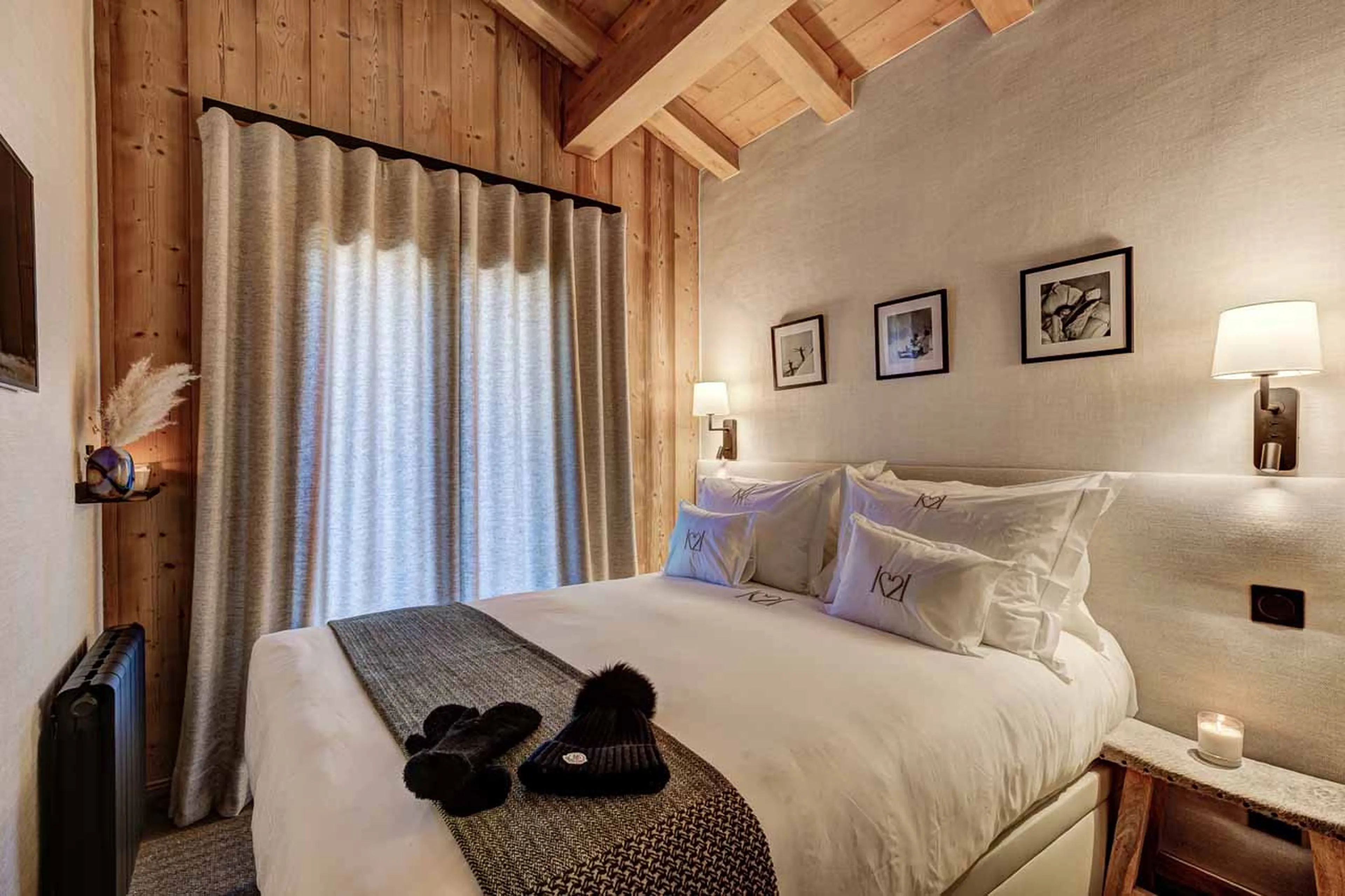 Bedroom four at Chalet K2L in Megeve