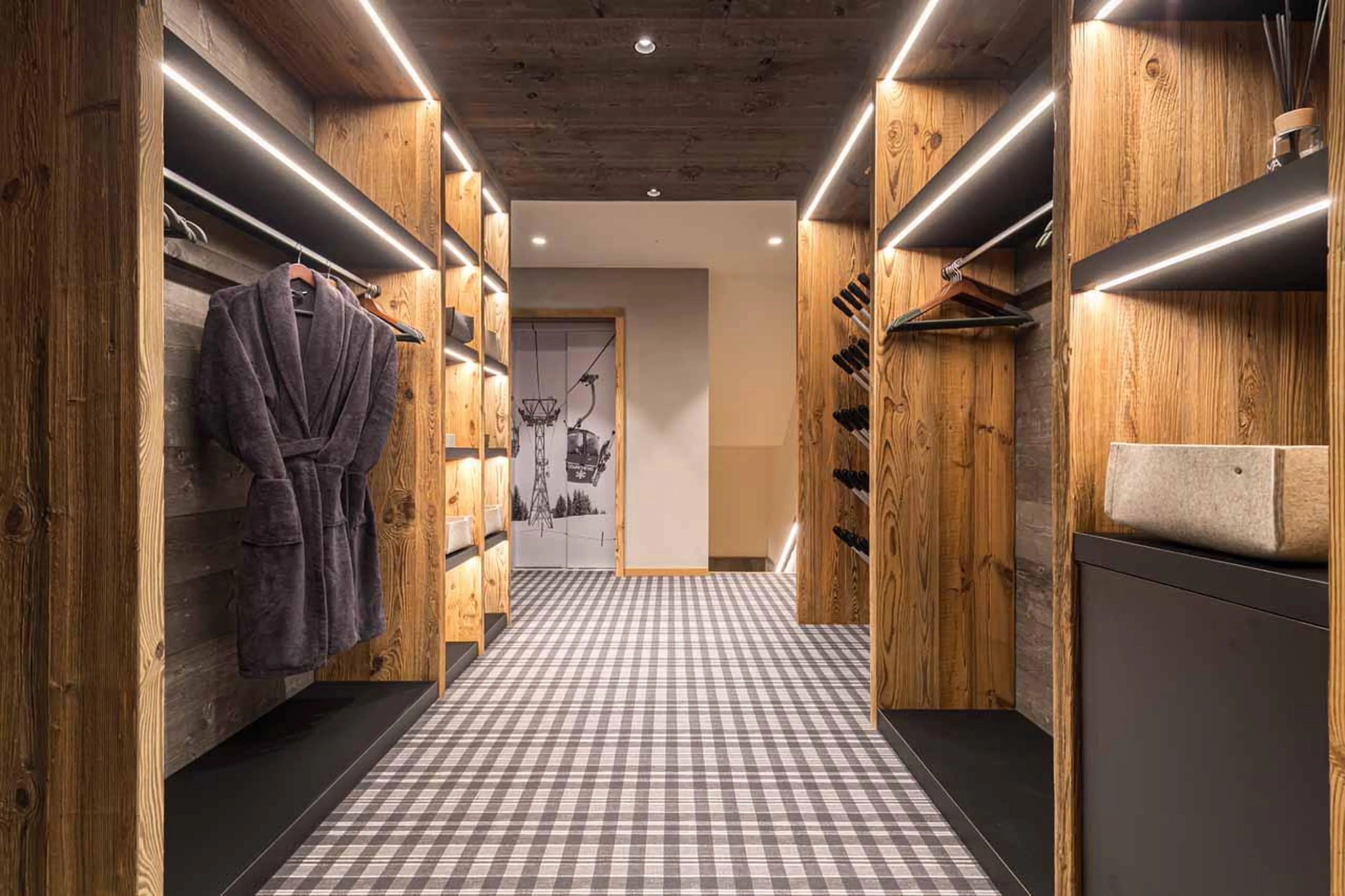 Ski room with ample storage space at Chalet Kandahar in Courchevel 1550