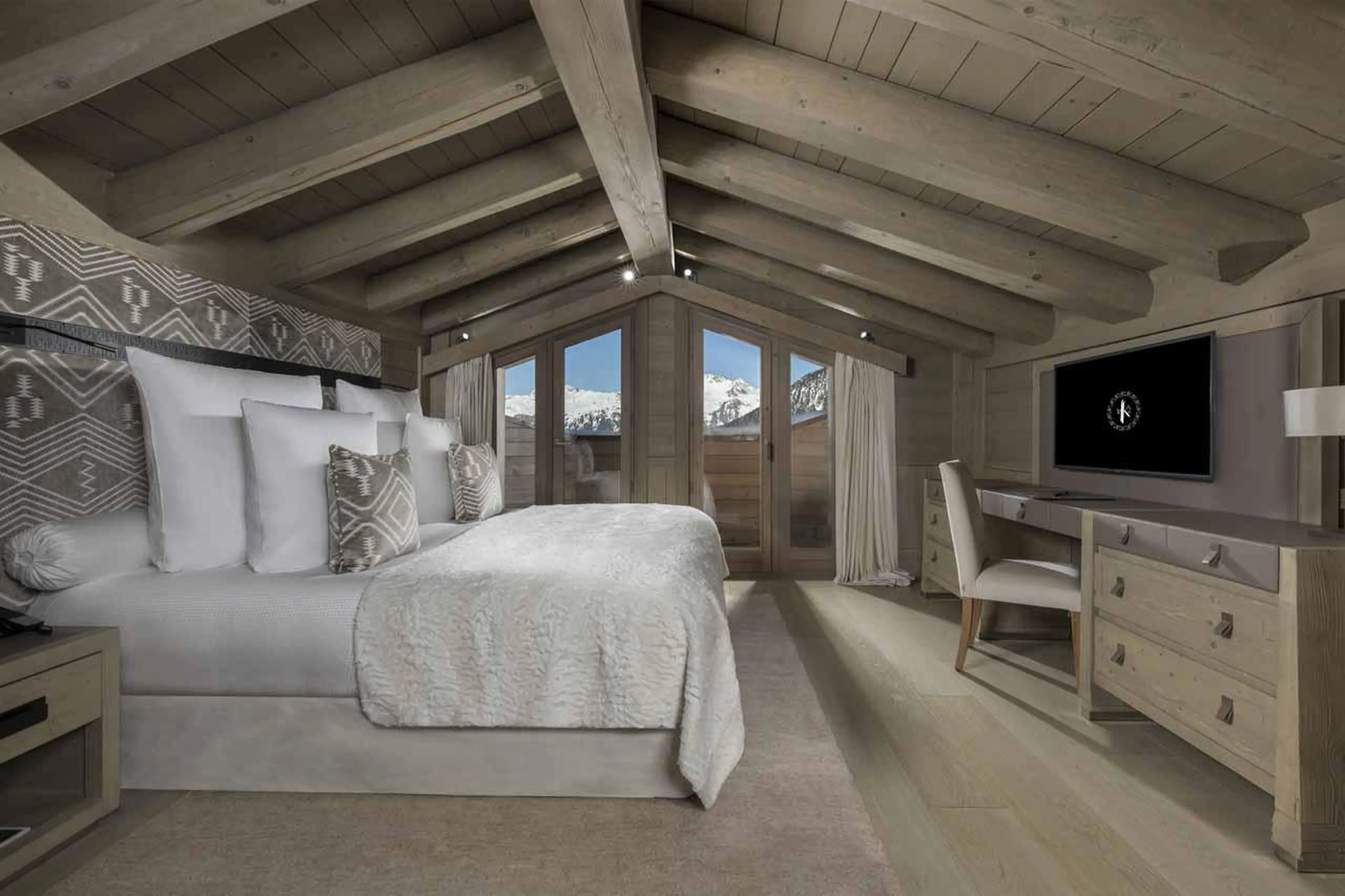 Bedroom five at Chalet Karakoram in Courchevel 1850
