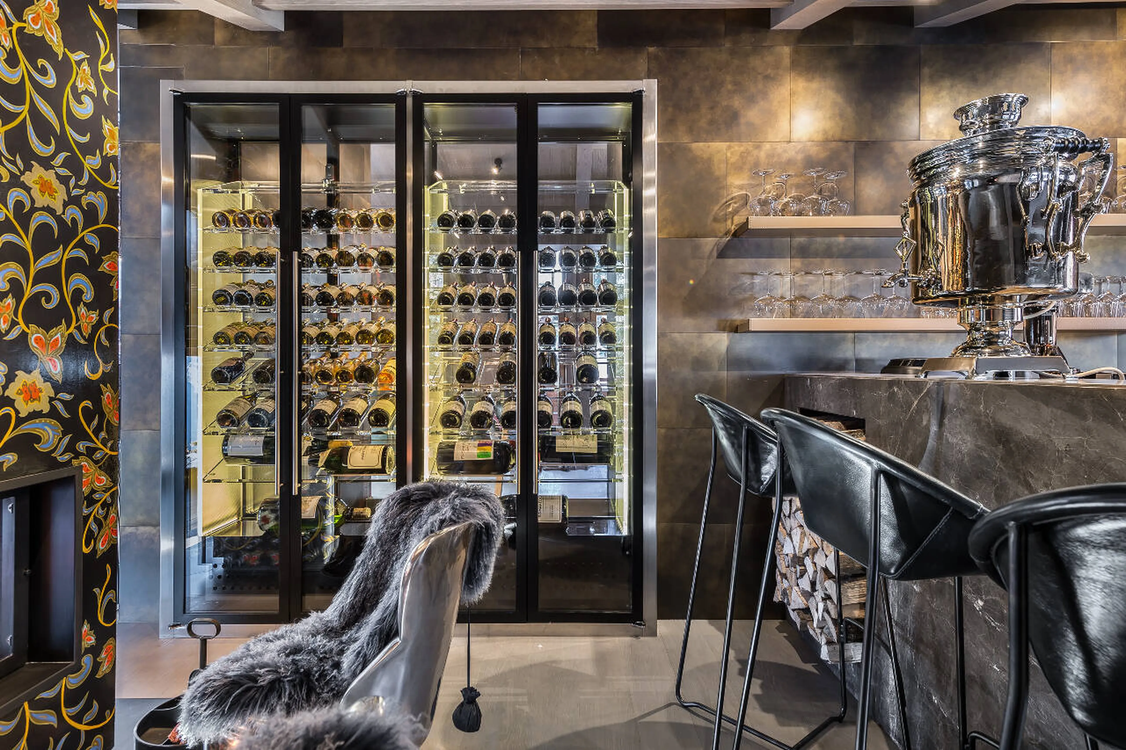 The owner of La Datcha in Courchevel 1850 is a wine lover