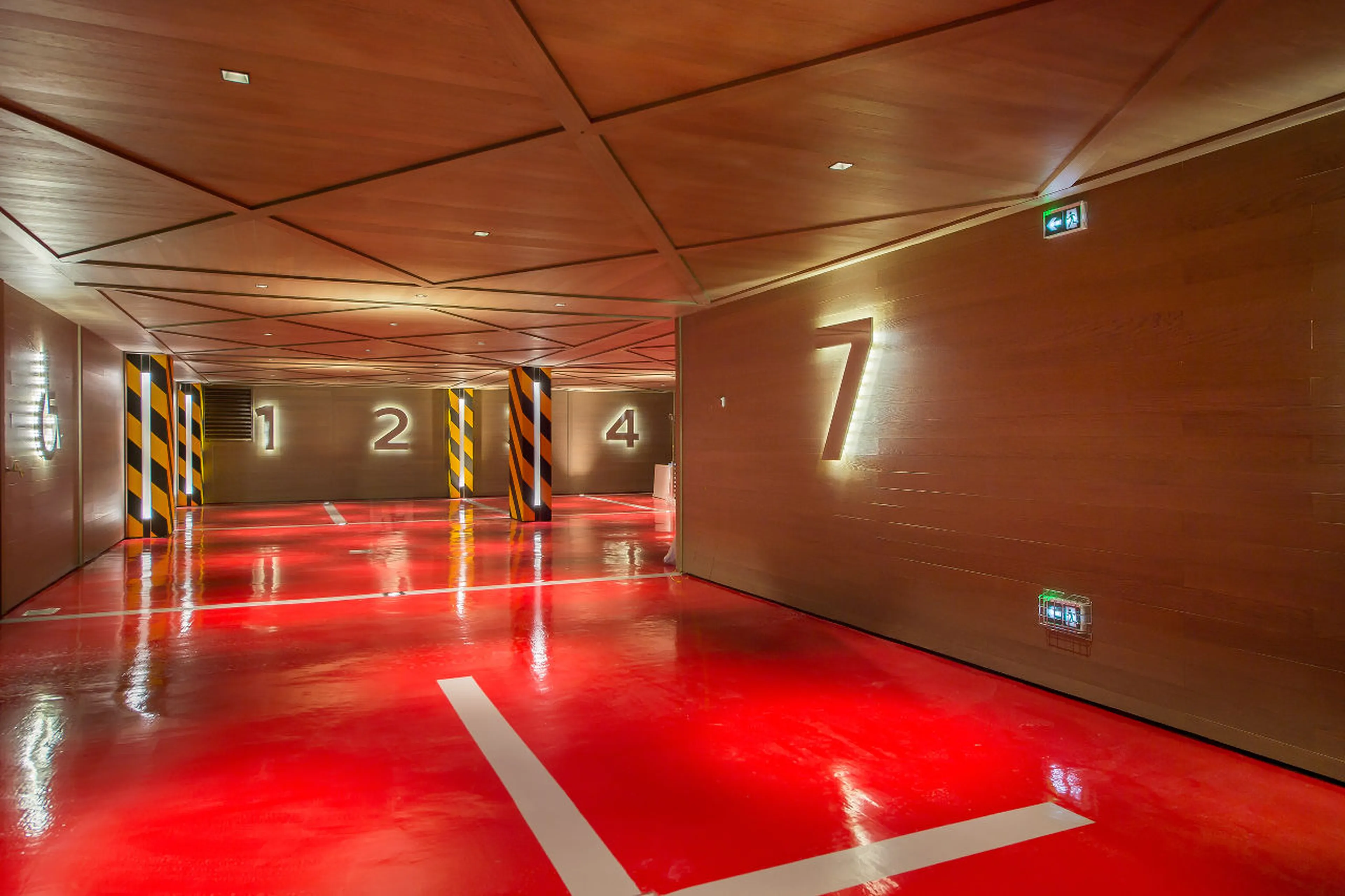 Garage in La Datcha in Courchevel 1850