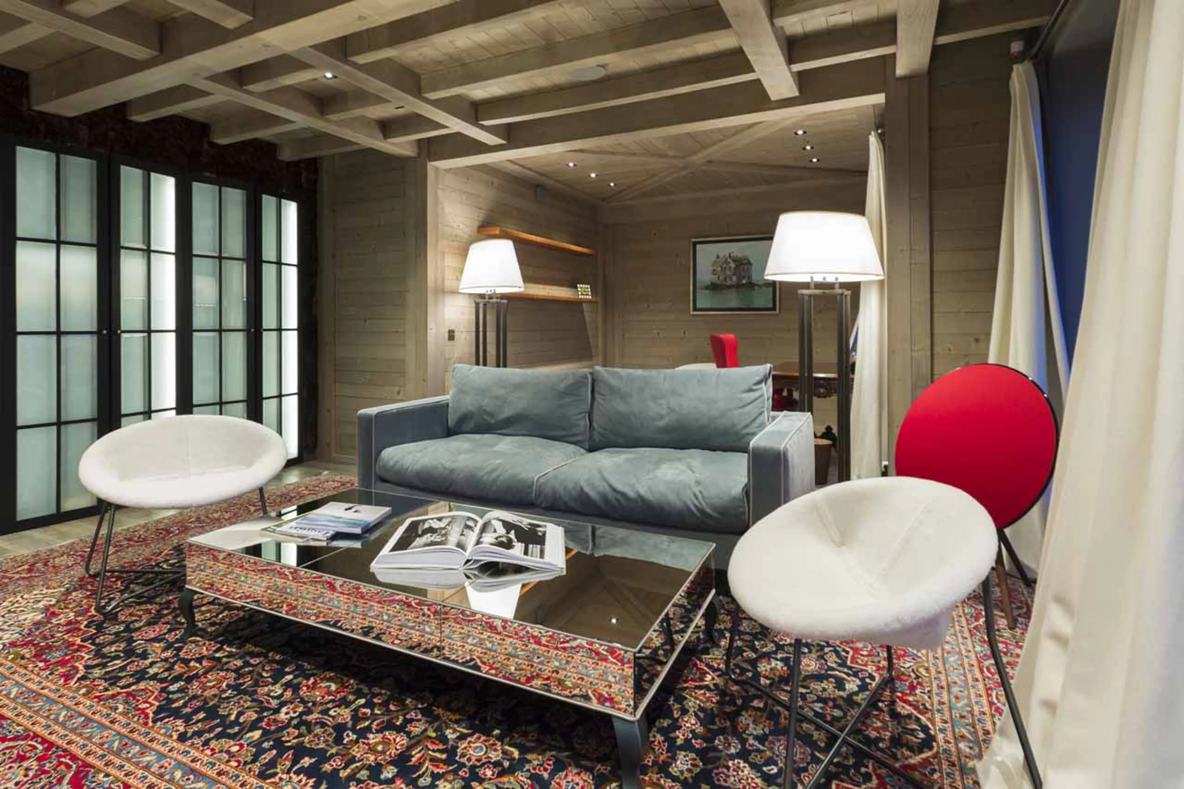 Suite 3 bedroom 3 sofas at Chalet La Datcha in Val Thorens