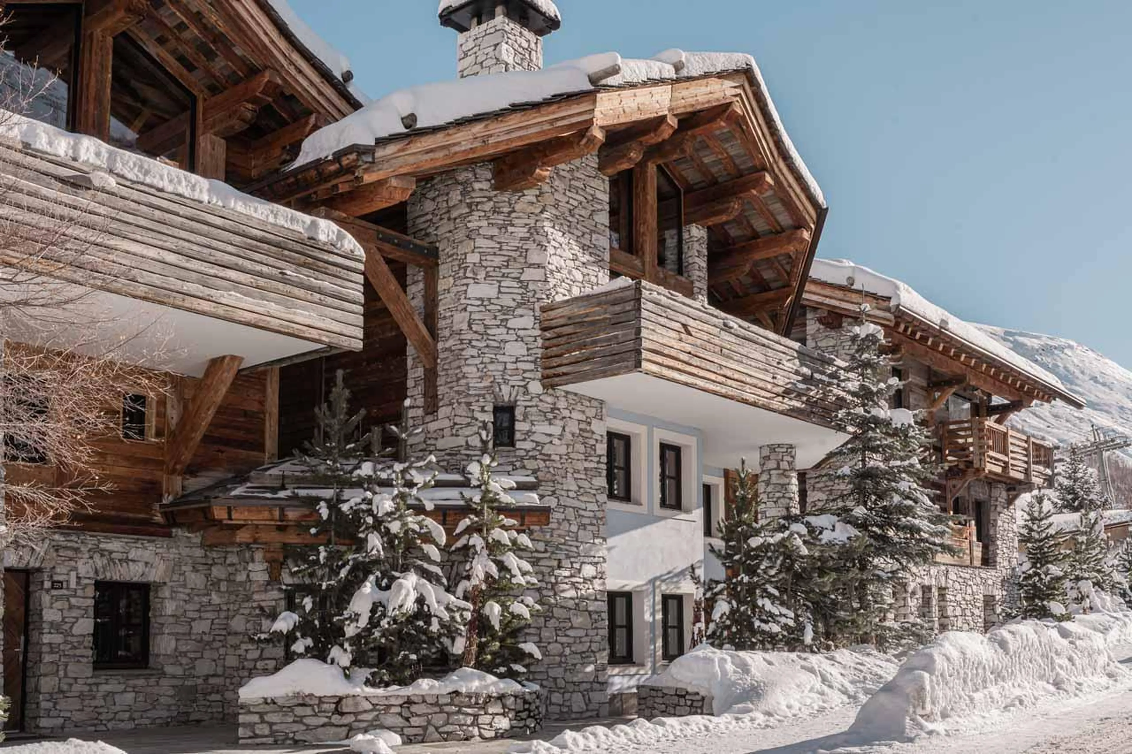 Exterior of Chalet La Face in Val d'Isere
