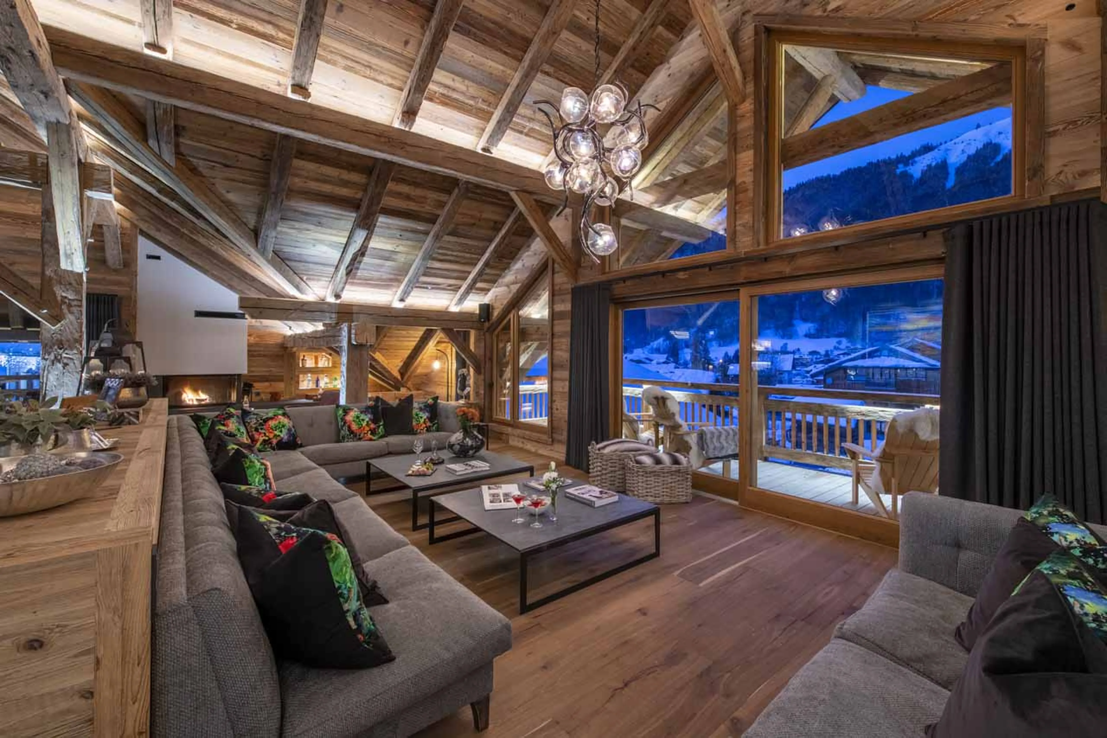 Lounge at Chalet La Maison in Morzine