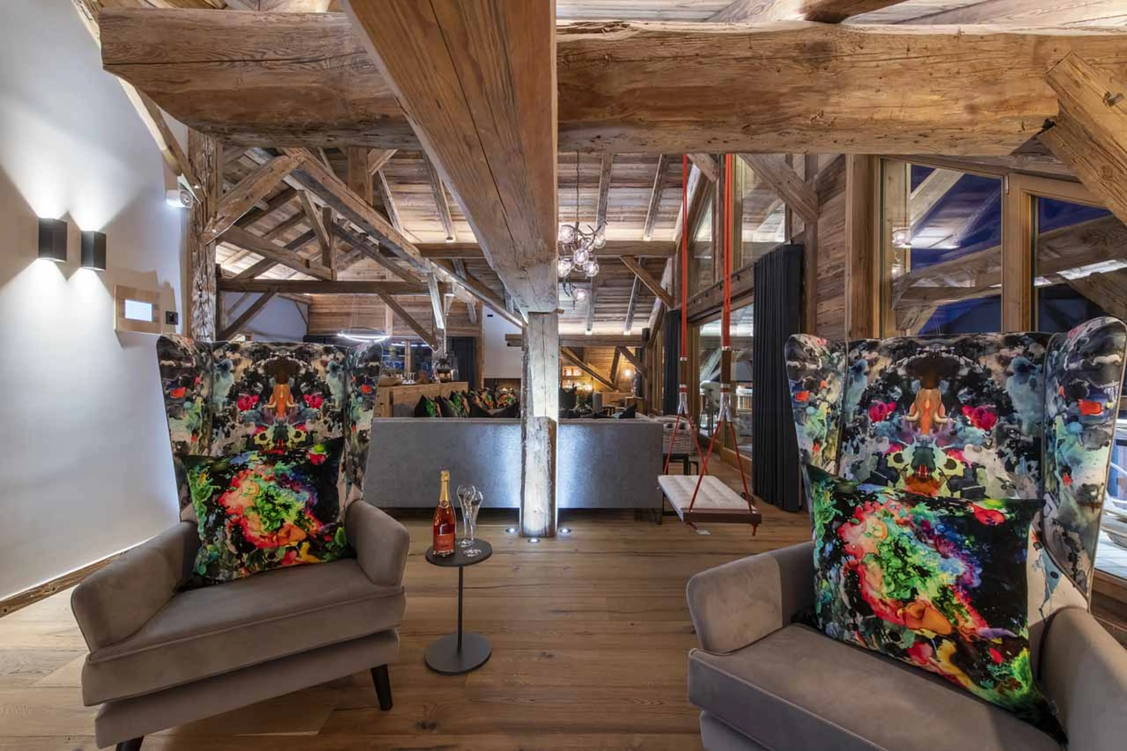 Library area at Chalet La Maison in Morzine