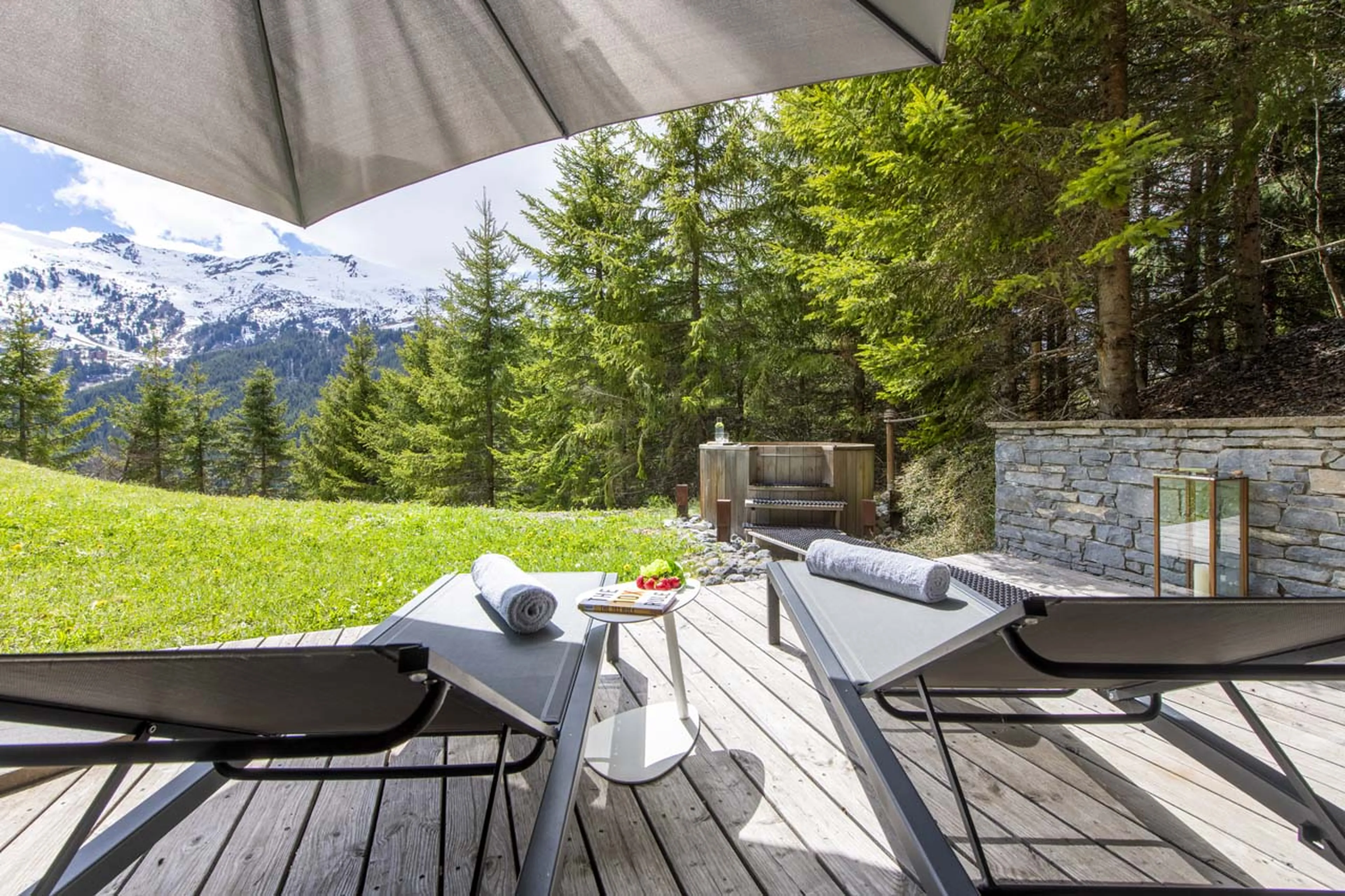 Hot tub at Chalet La Taniere in Meribel