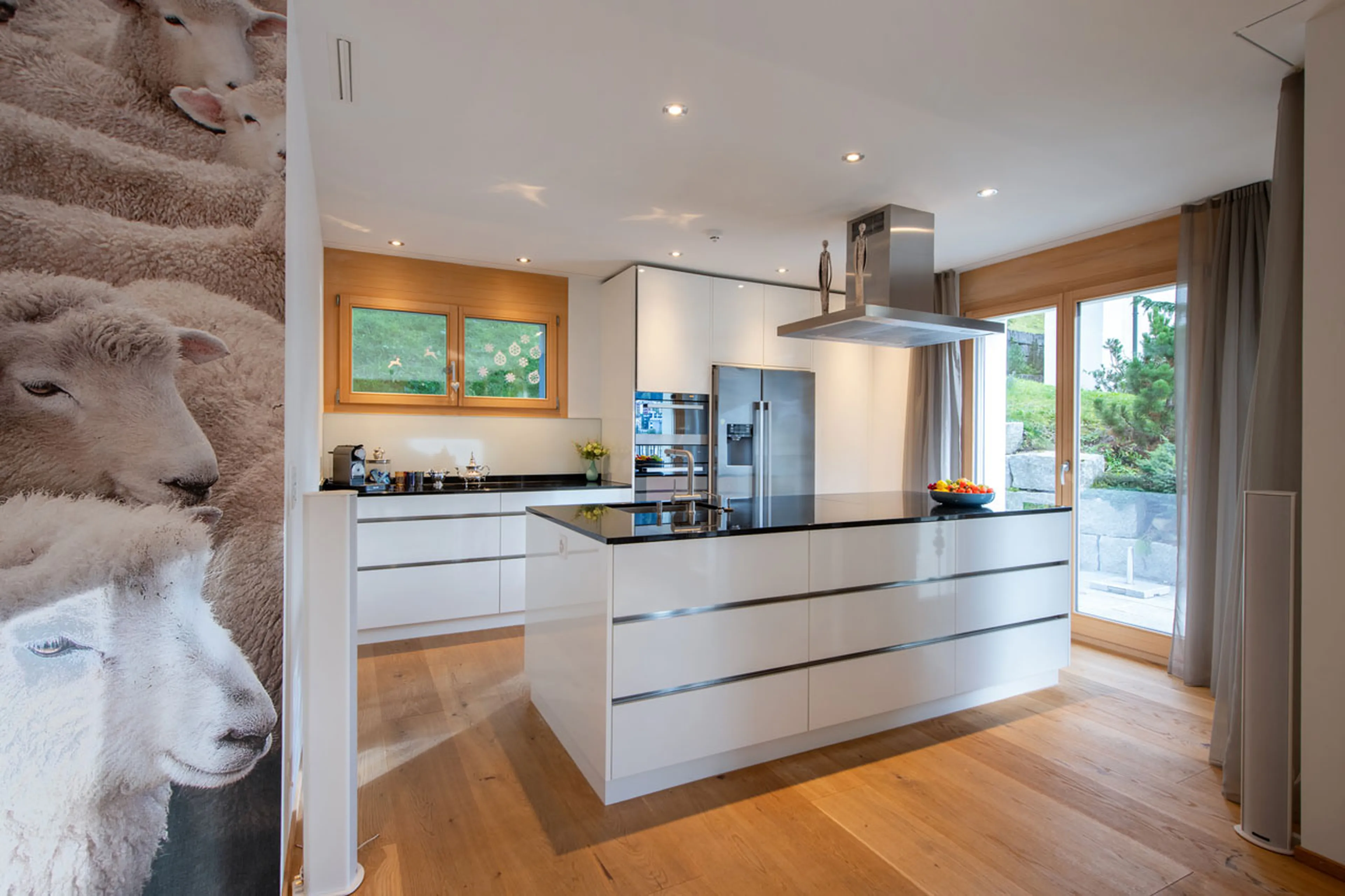 Well-equipped kitchen at Chalet Larch in Davos