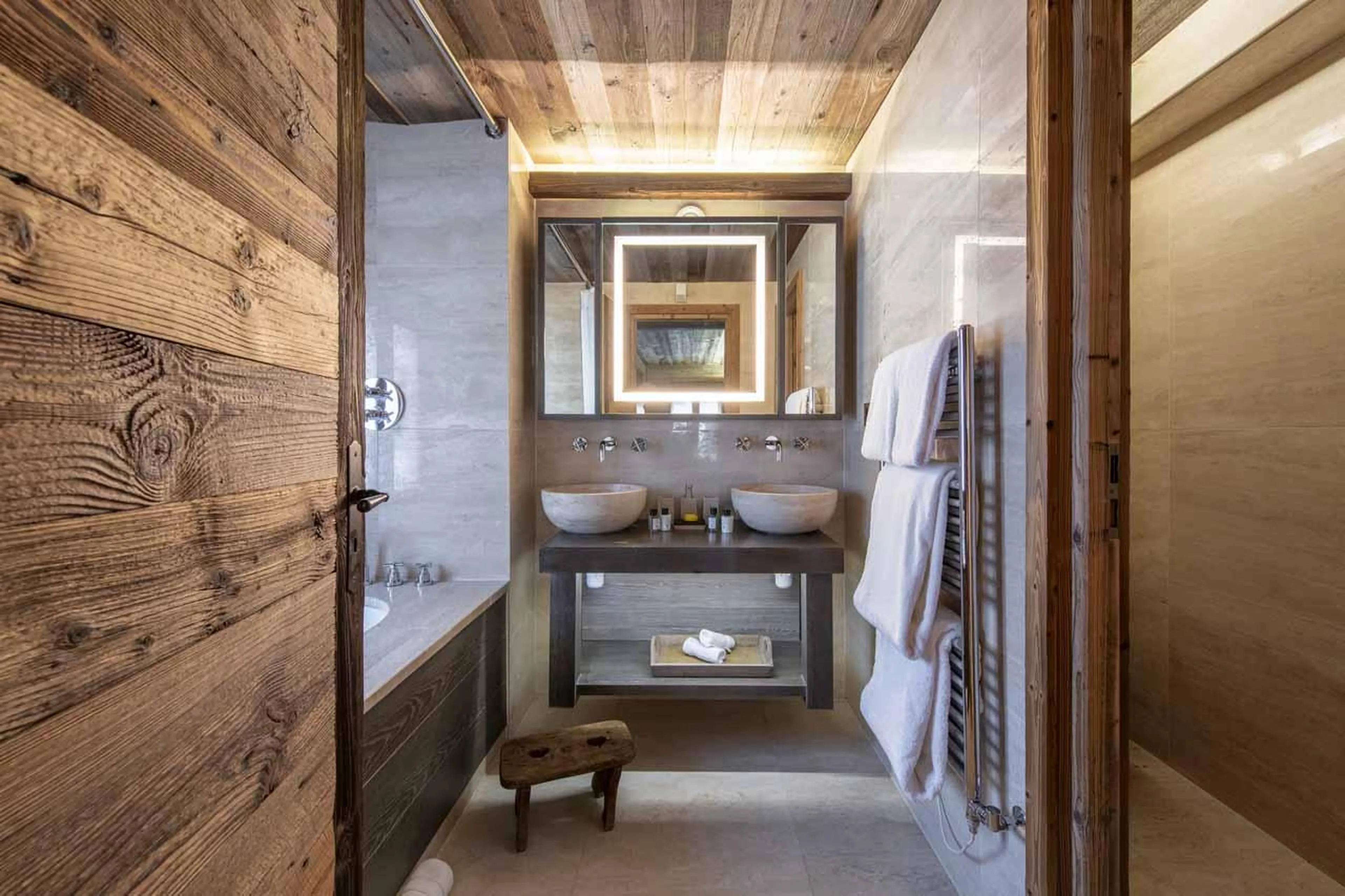 Bathroom two in Chalet L’Arctique in Courchevel 1850
