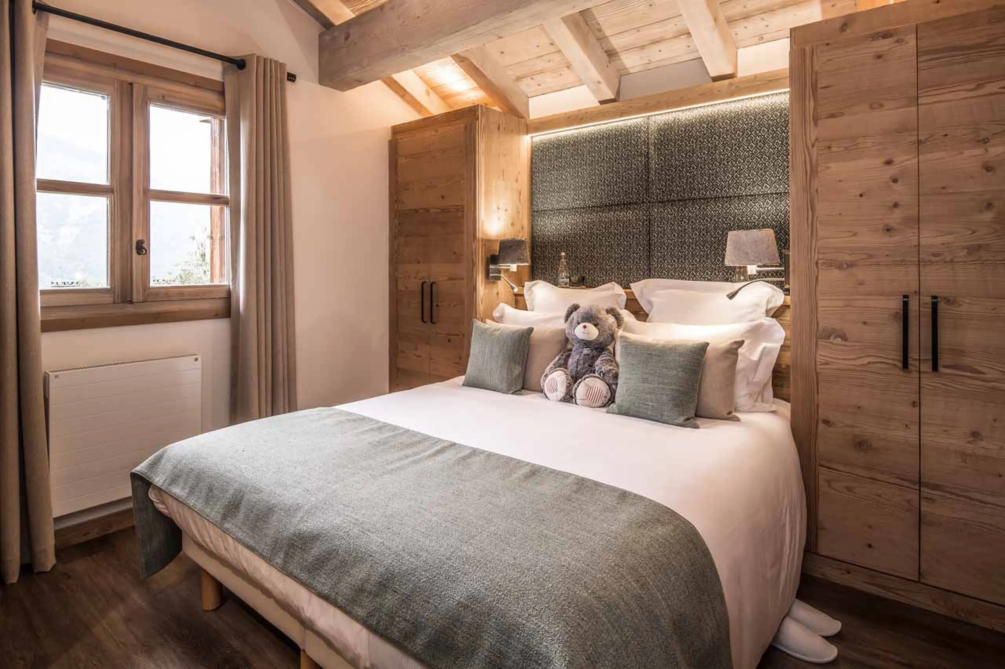 Bedroom five at Chalet Le 1946 in Courchevel Le Praz