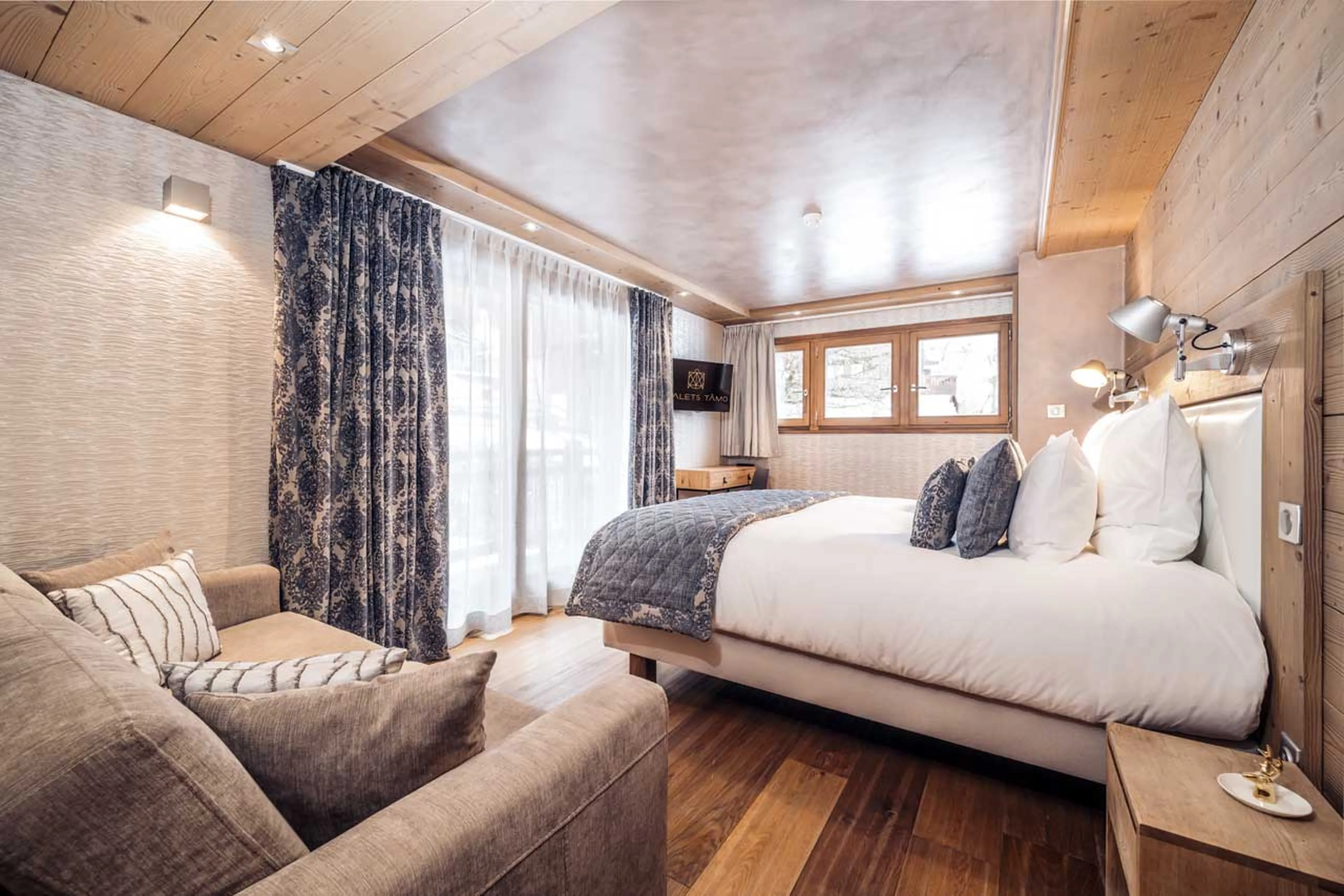 South-facing balcony off master suite at Chalet Le 1992 in Courchevel Le Praz
