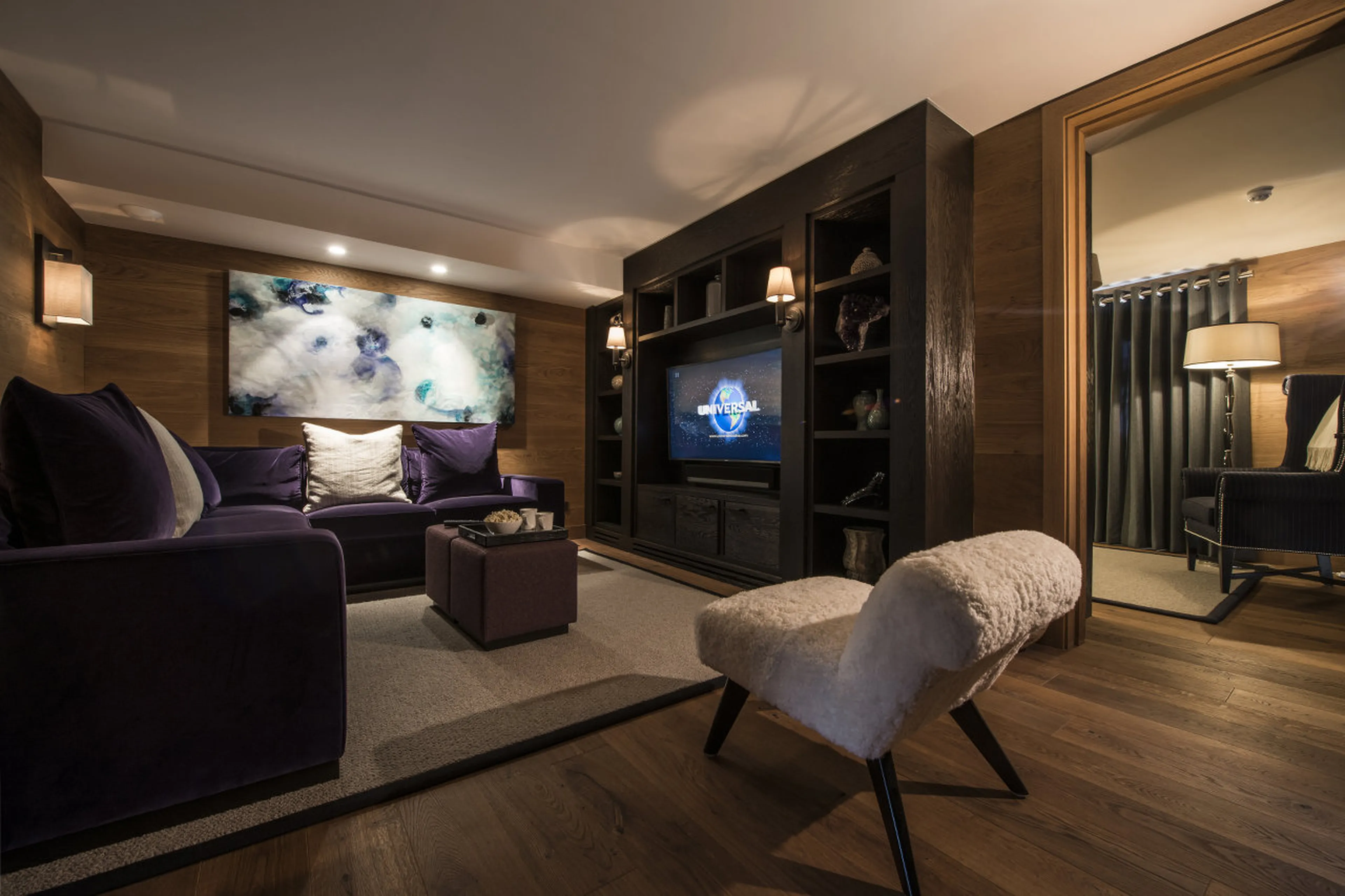 Family TV room in Chalet Le Grenier in Meribel