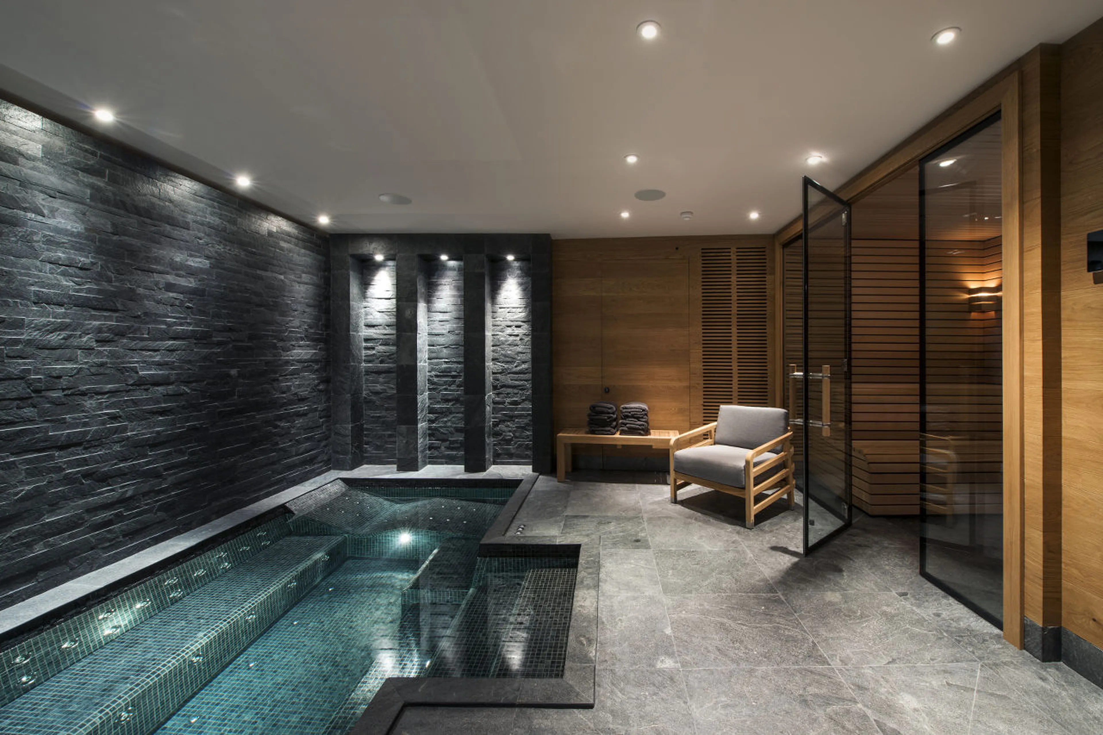 Spa area in Chalet Le Grenier in Meribel