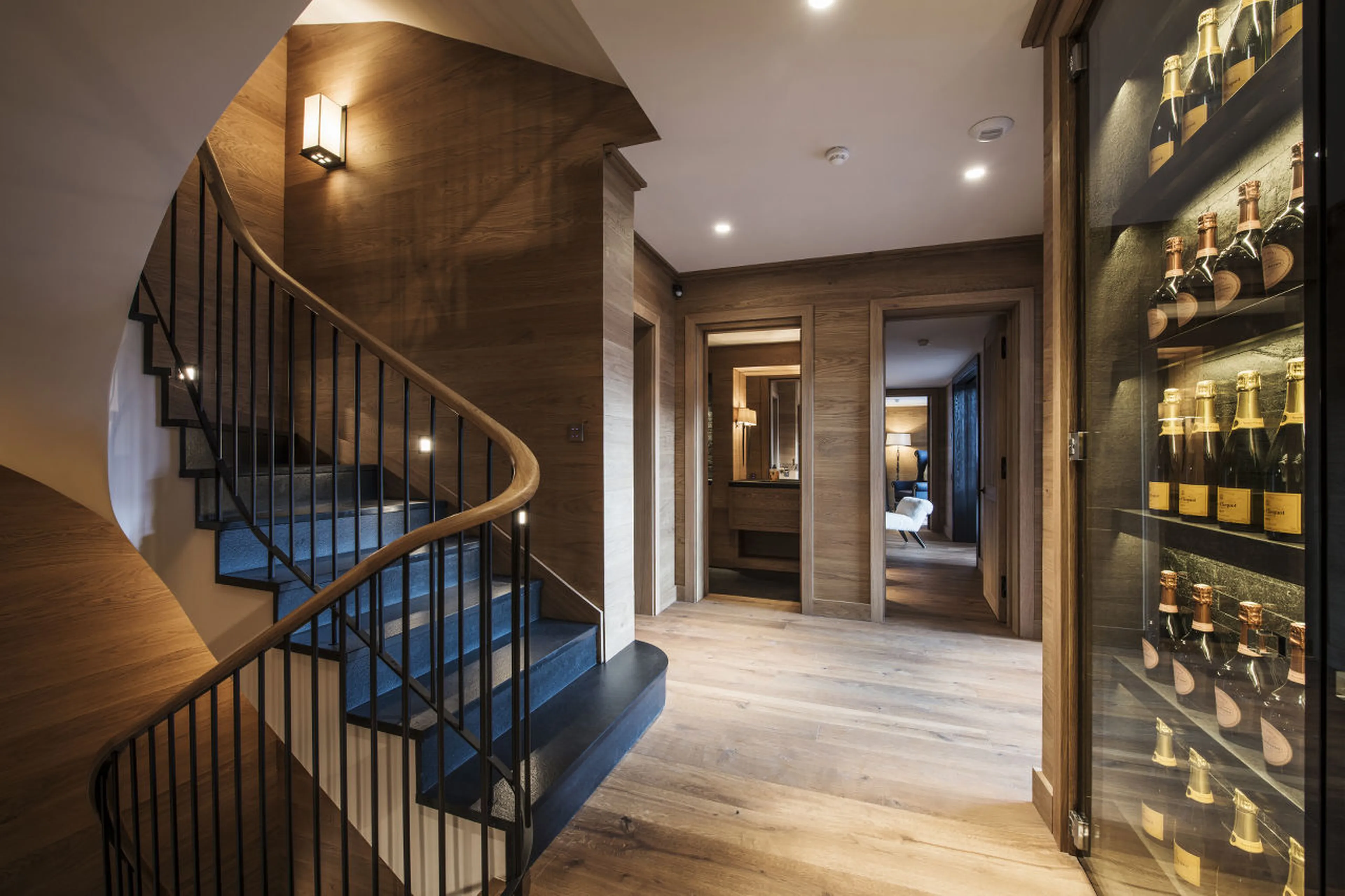 Hallway and wine cellar in Chalet Le Grenier in Meribel