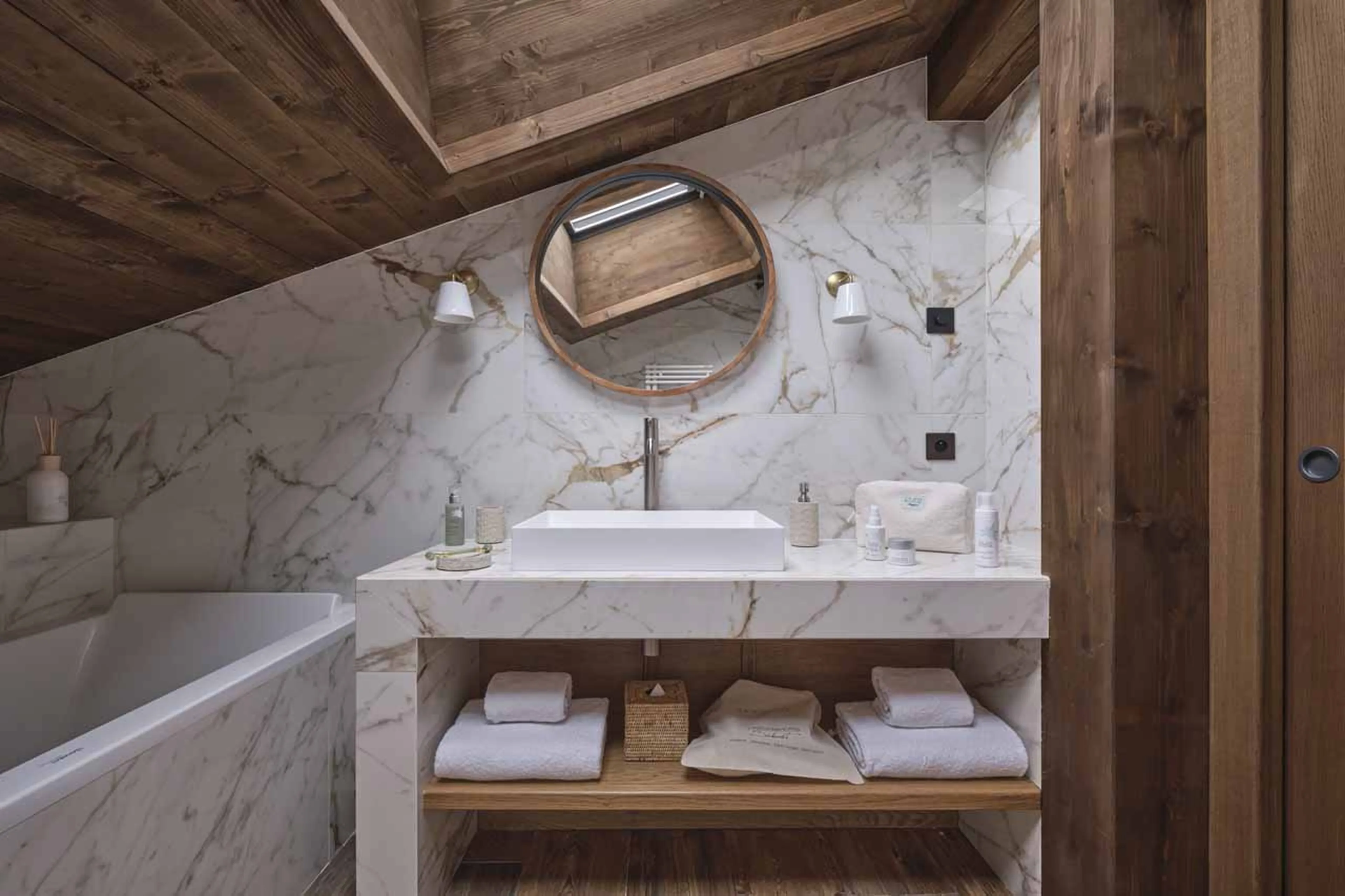 Bedroom 4 en-suite at Chalet Le Molitor in Megeve