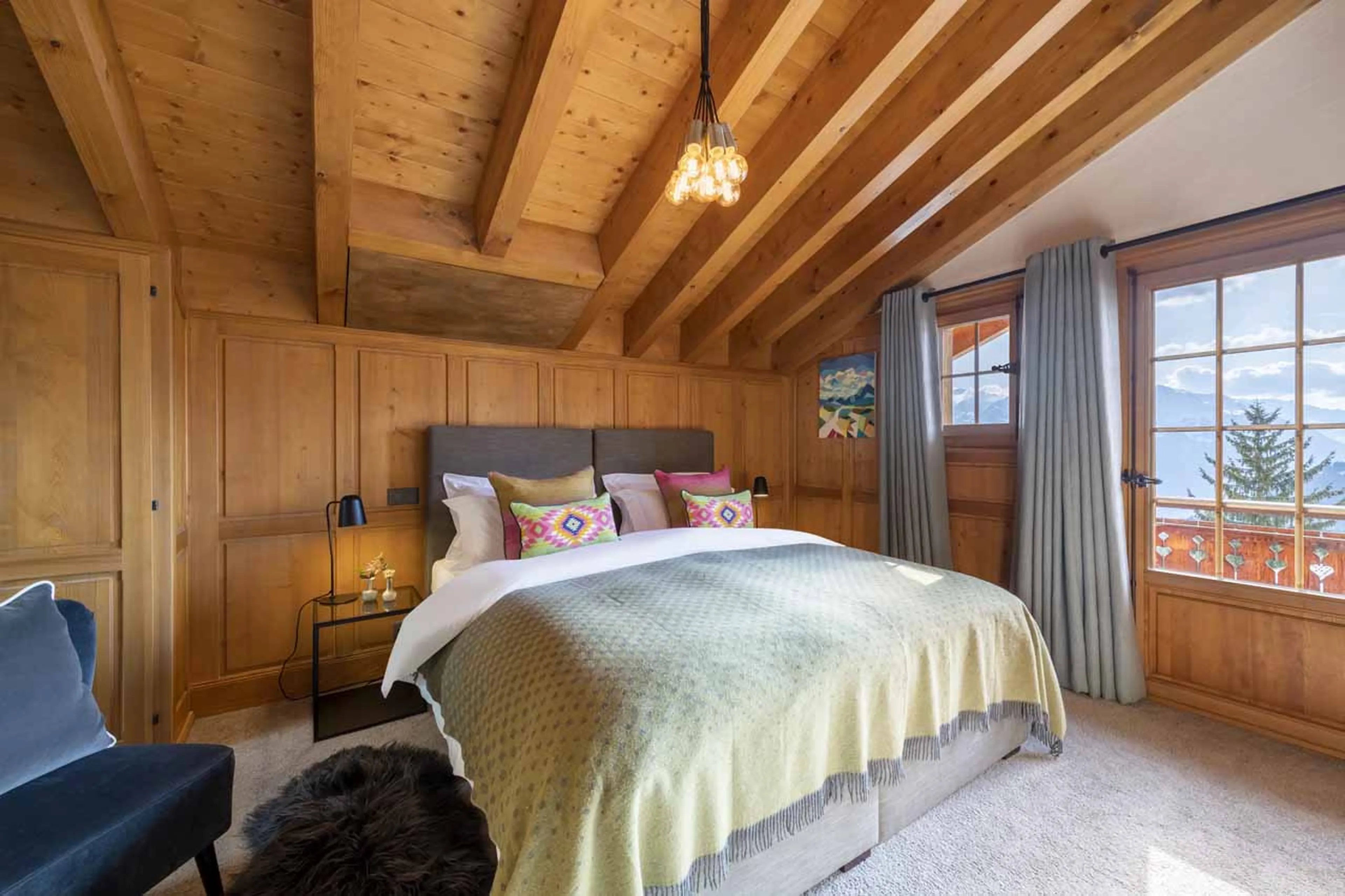 Master suite at Chalet Les Attelas in Verbier