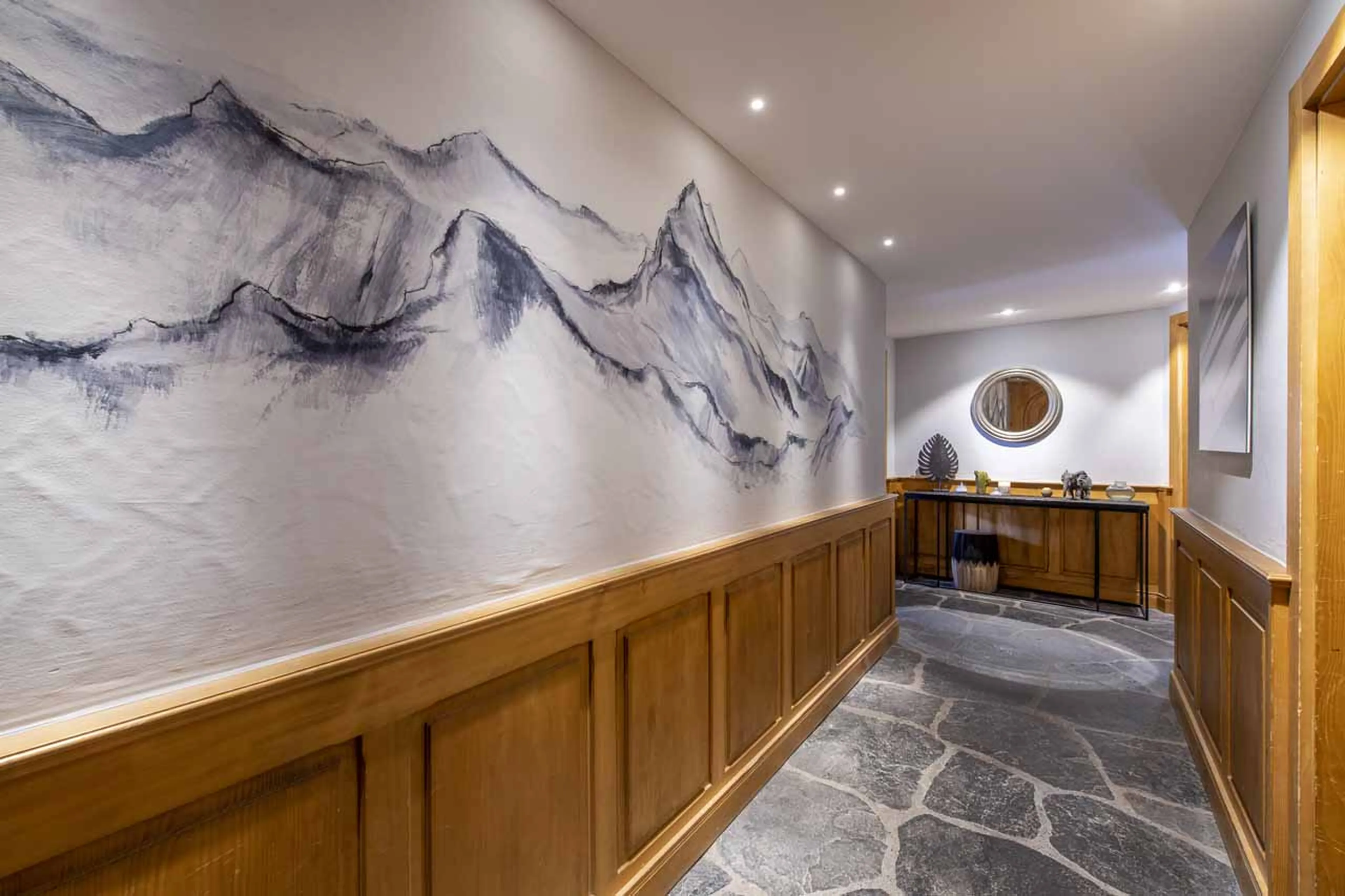 Entrance hall at Chalet Les Attelas in Verbier