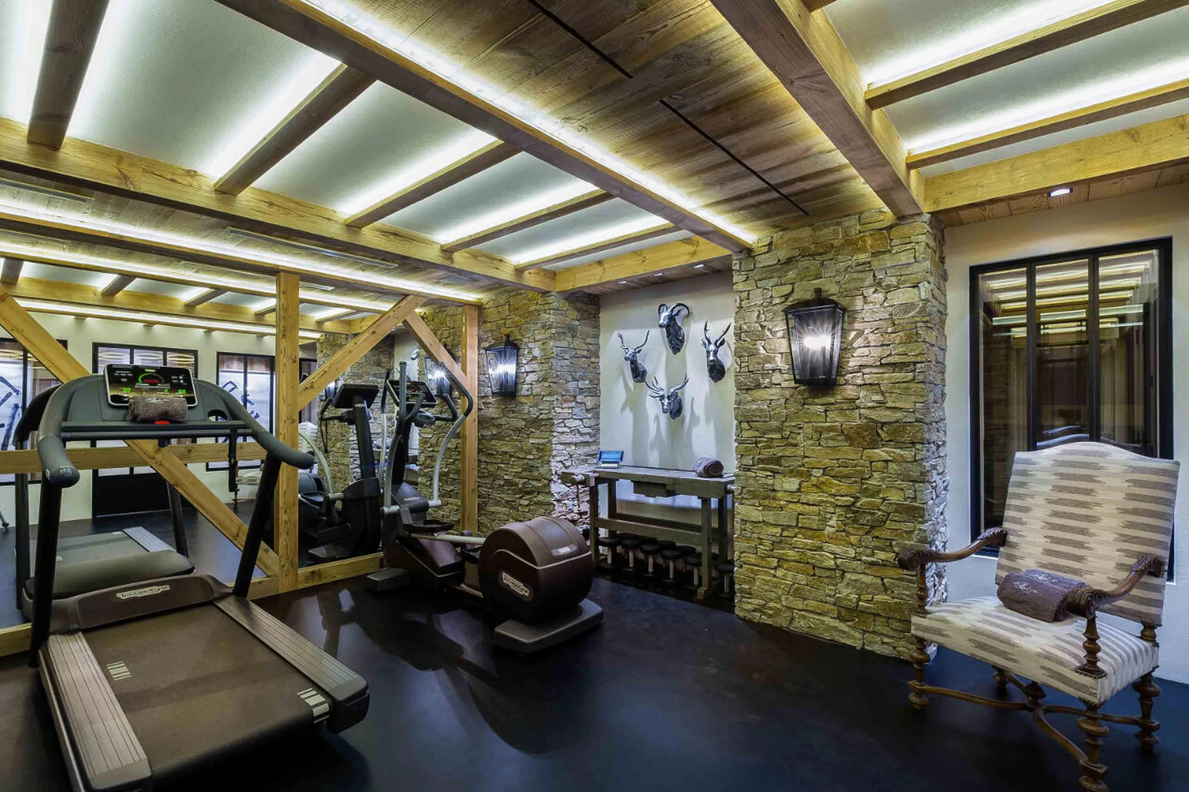 Fitness room in the wellness area of Chalet Les Bastidons  in Courchevel 1850