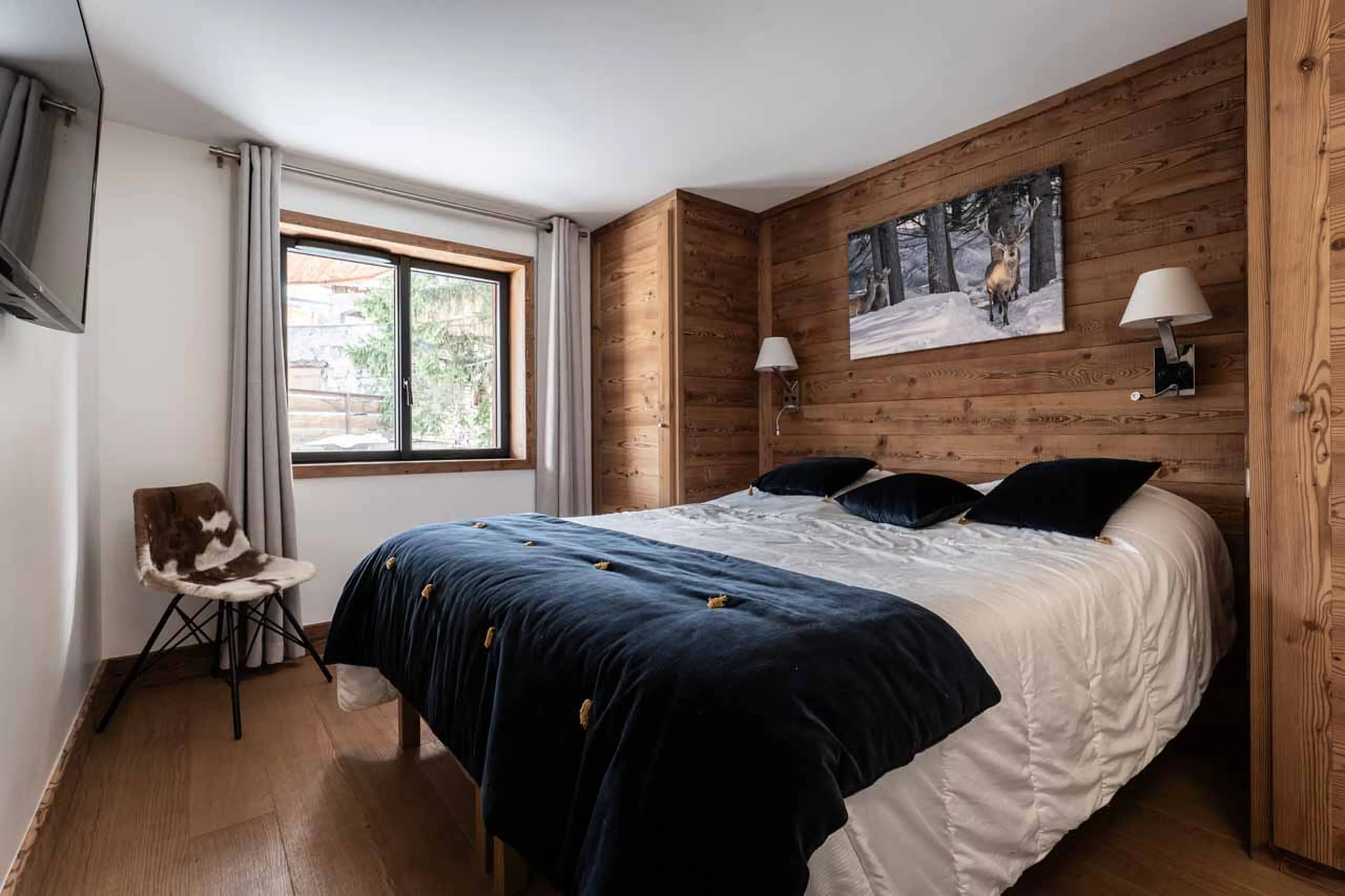 Bedroom 2 at Chalet Les Clarines d'Or in Courchevel 1650