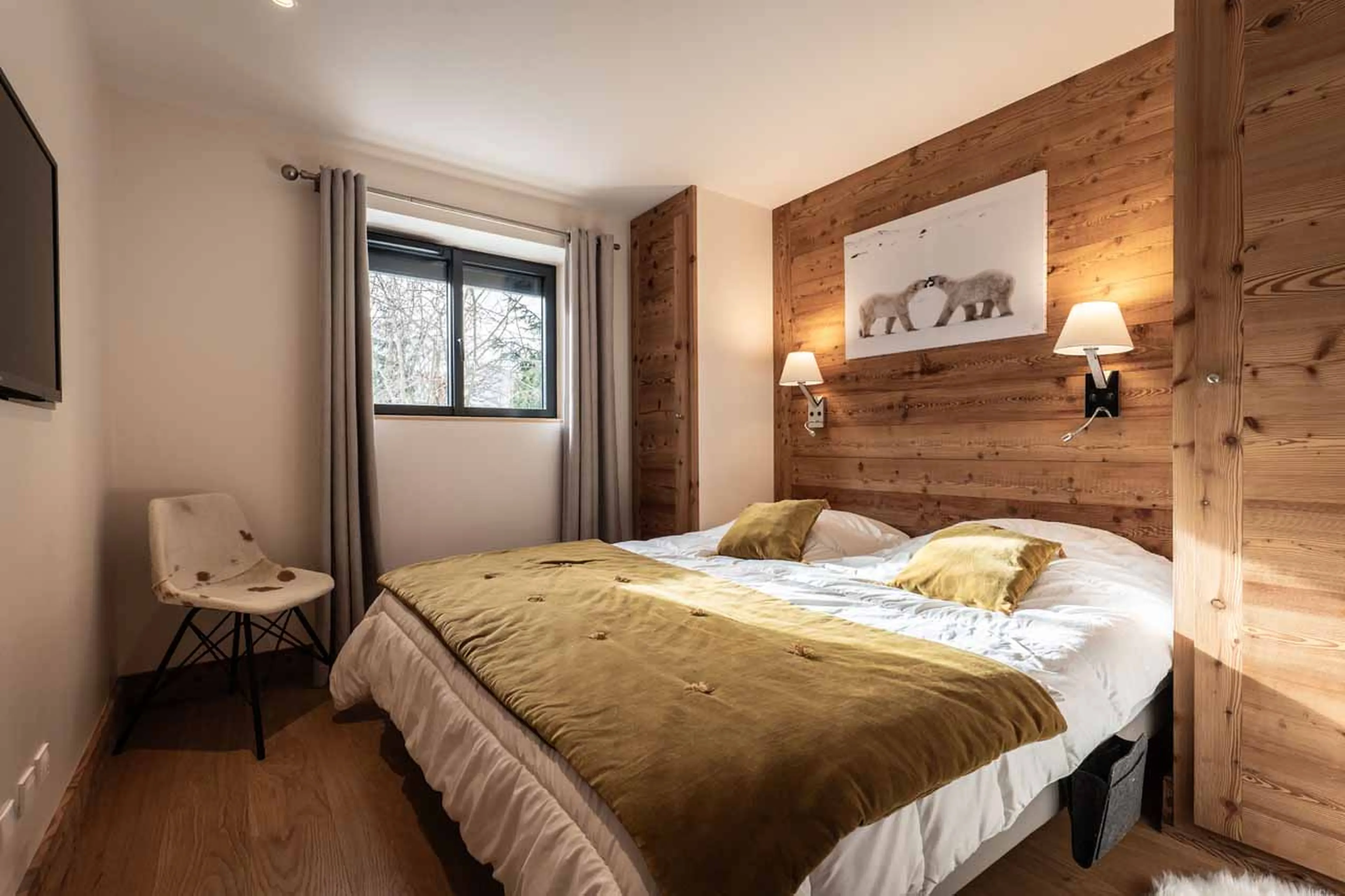 Bedroom 4 at Chalet Les Clarines d'Or in Courchevel 1650
