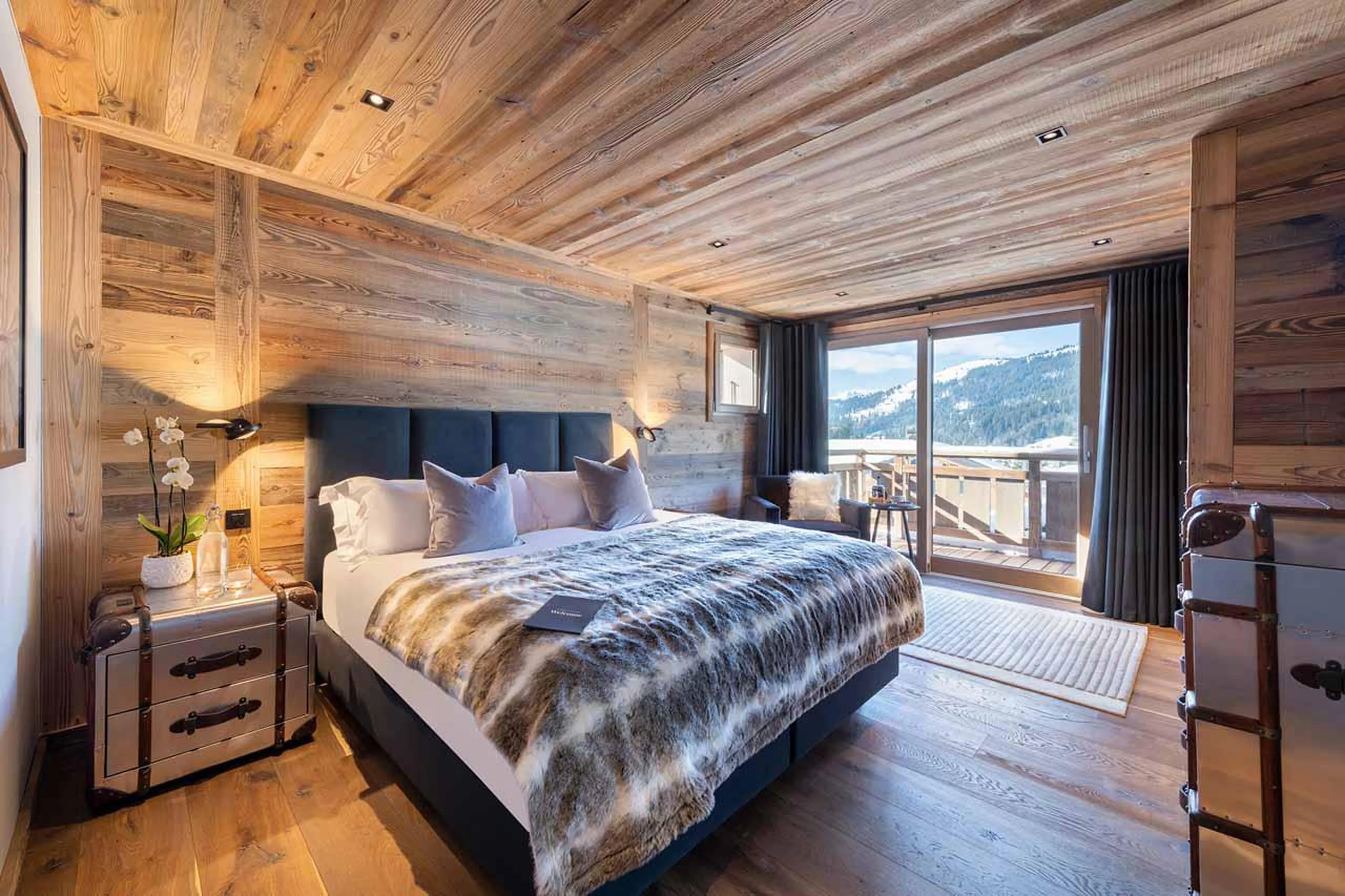 Bedroom one at Chalet les Sapins in Les Gets