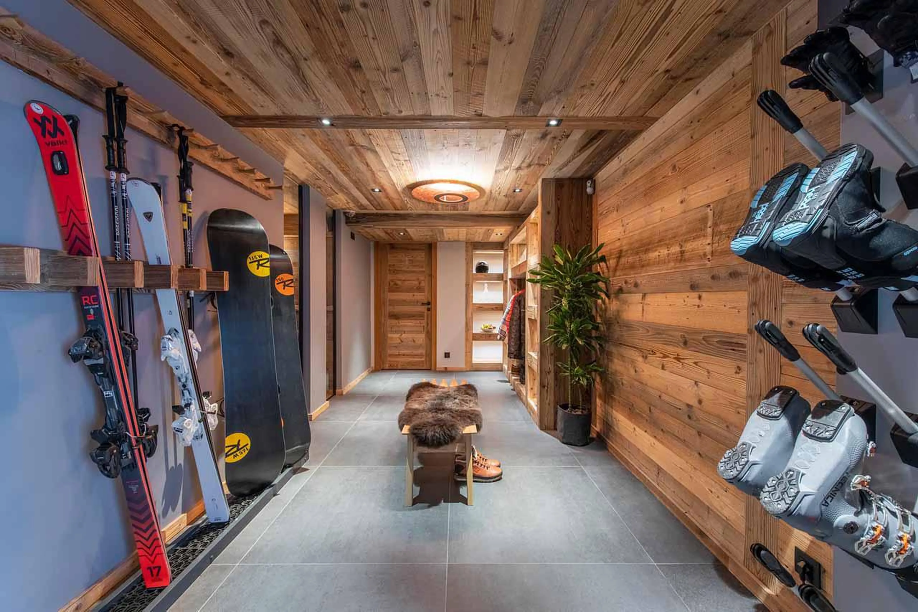 Ski room at Chalet les Sapins in Les Gets