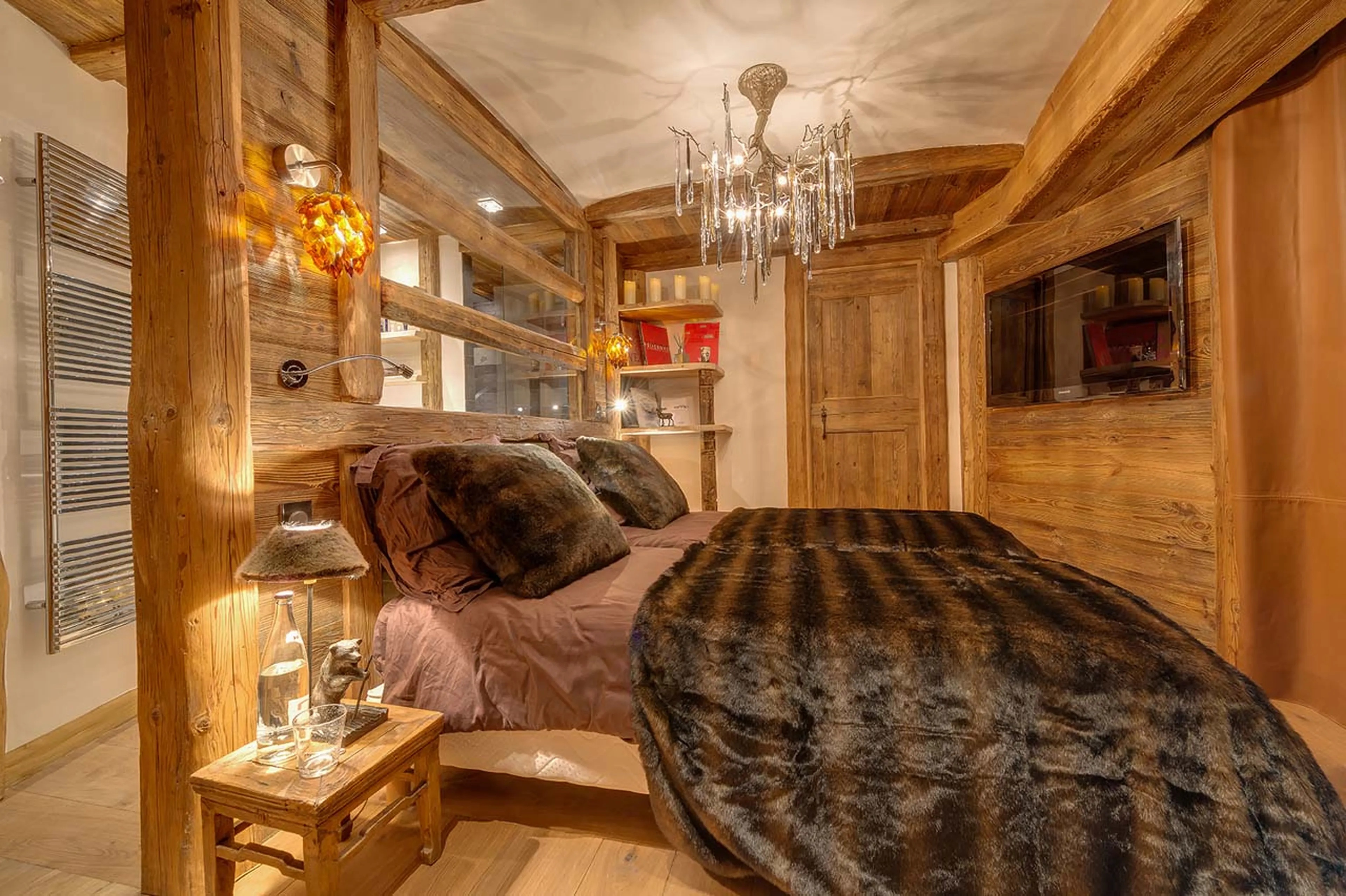 chalet-lhotse-val-d-isere-bedroom-3-2