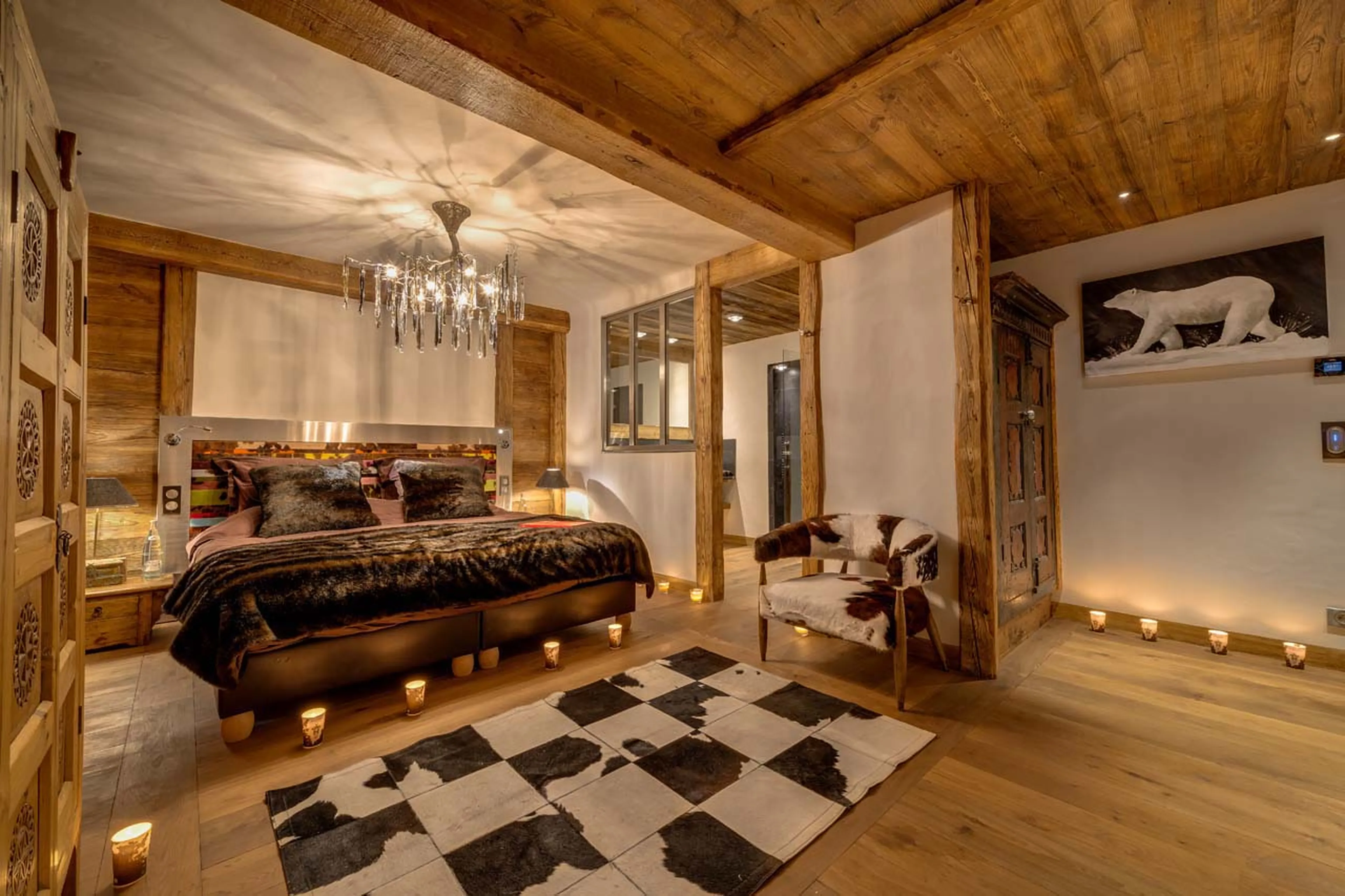 Bedroom four in Chalet Lhotse, Val d'Isere