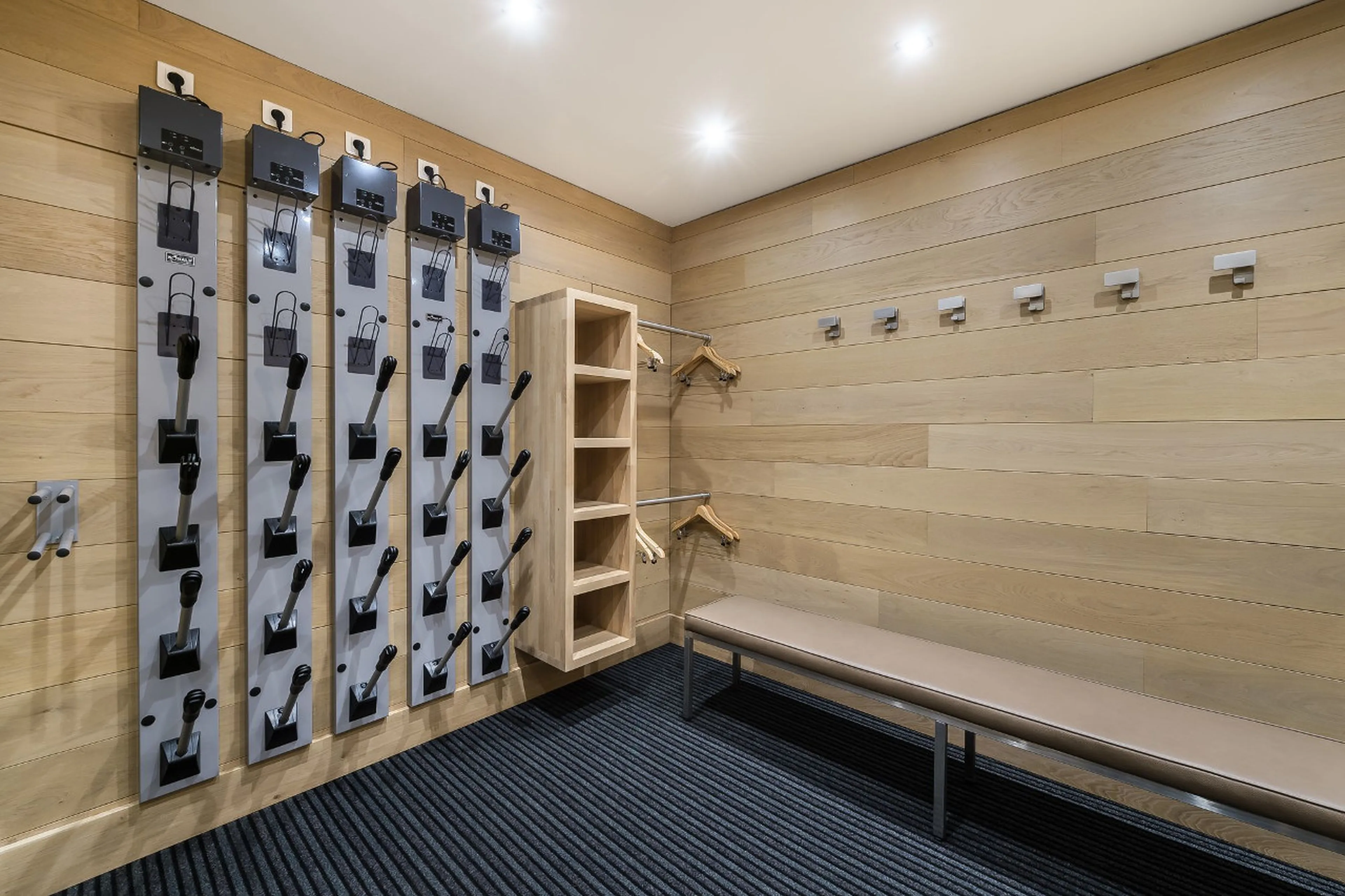 Ski room of Chalet Licorne des Neiges in Courchevel 1650 with boot heaters