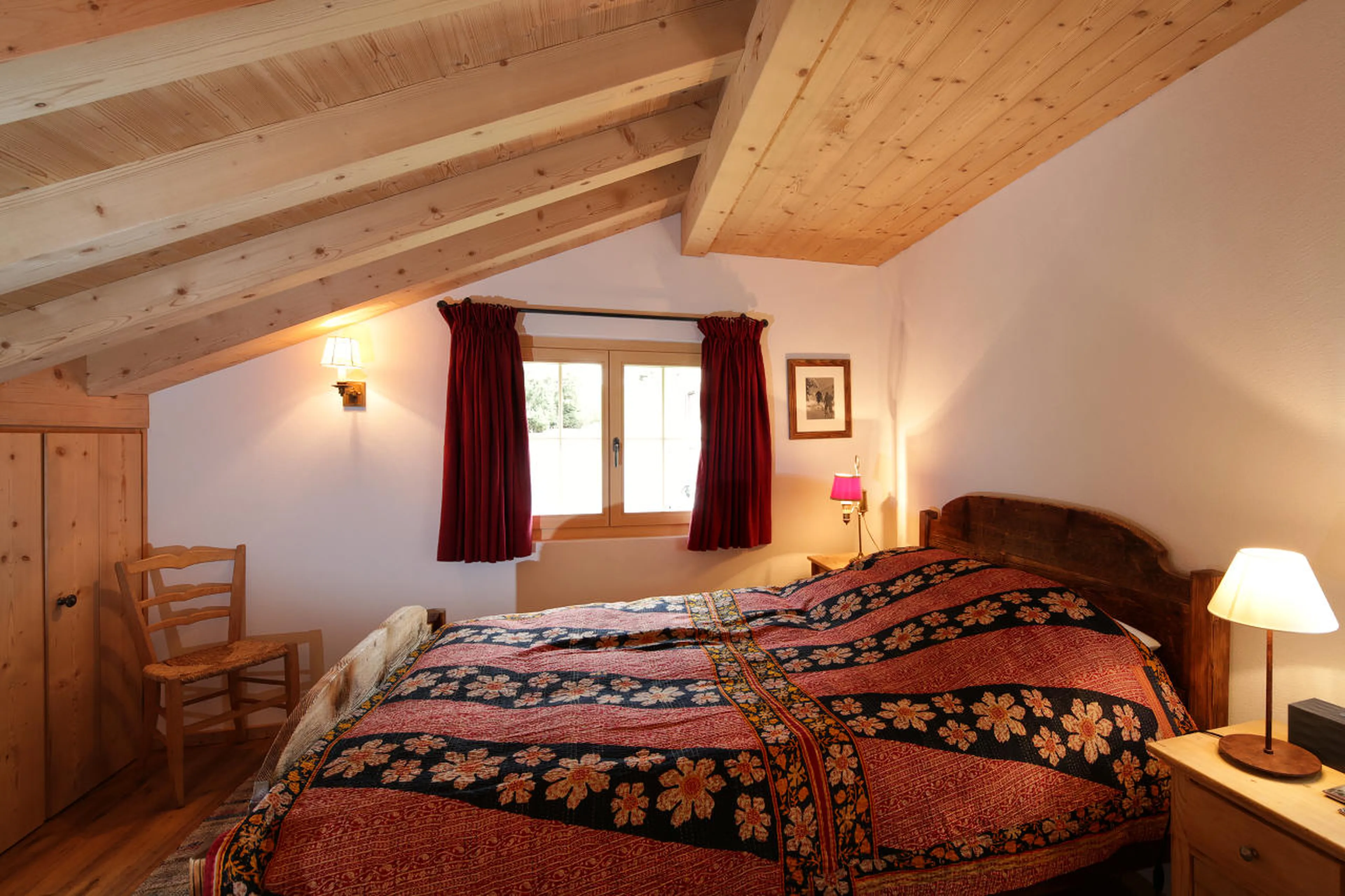 Double en-suite bedroom in Chalet Luegisland in Klosters