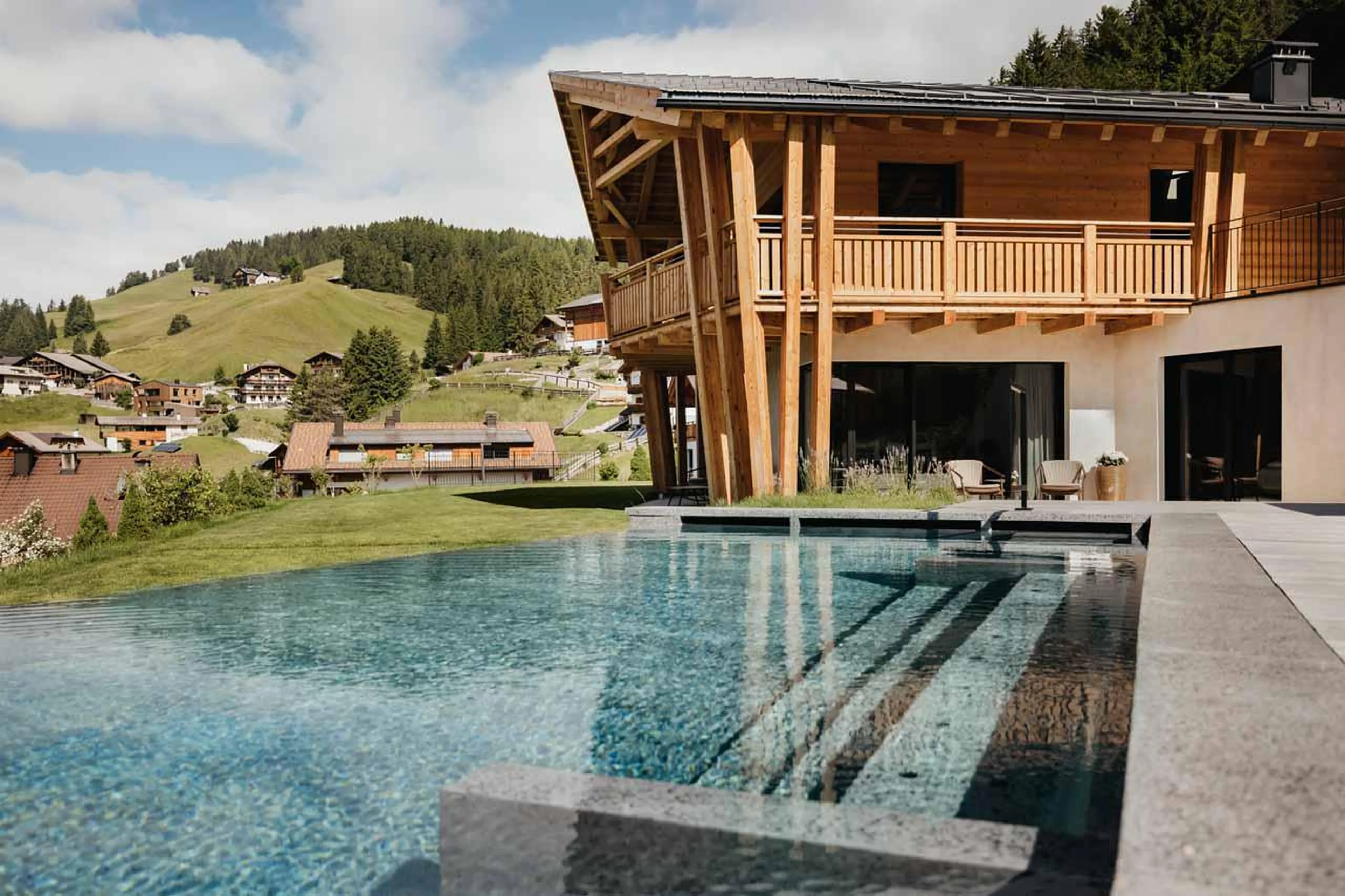 Outdoor pool at Chalet Lum d'Or in Val Gardena