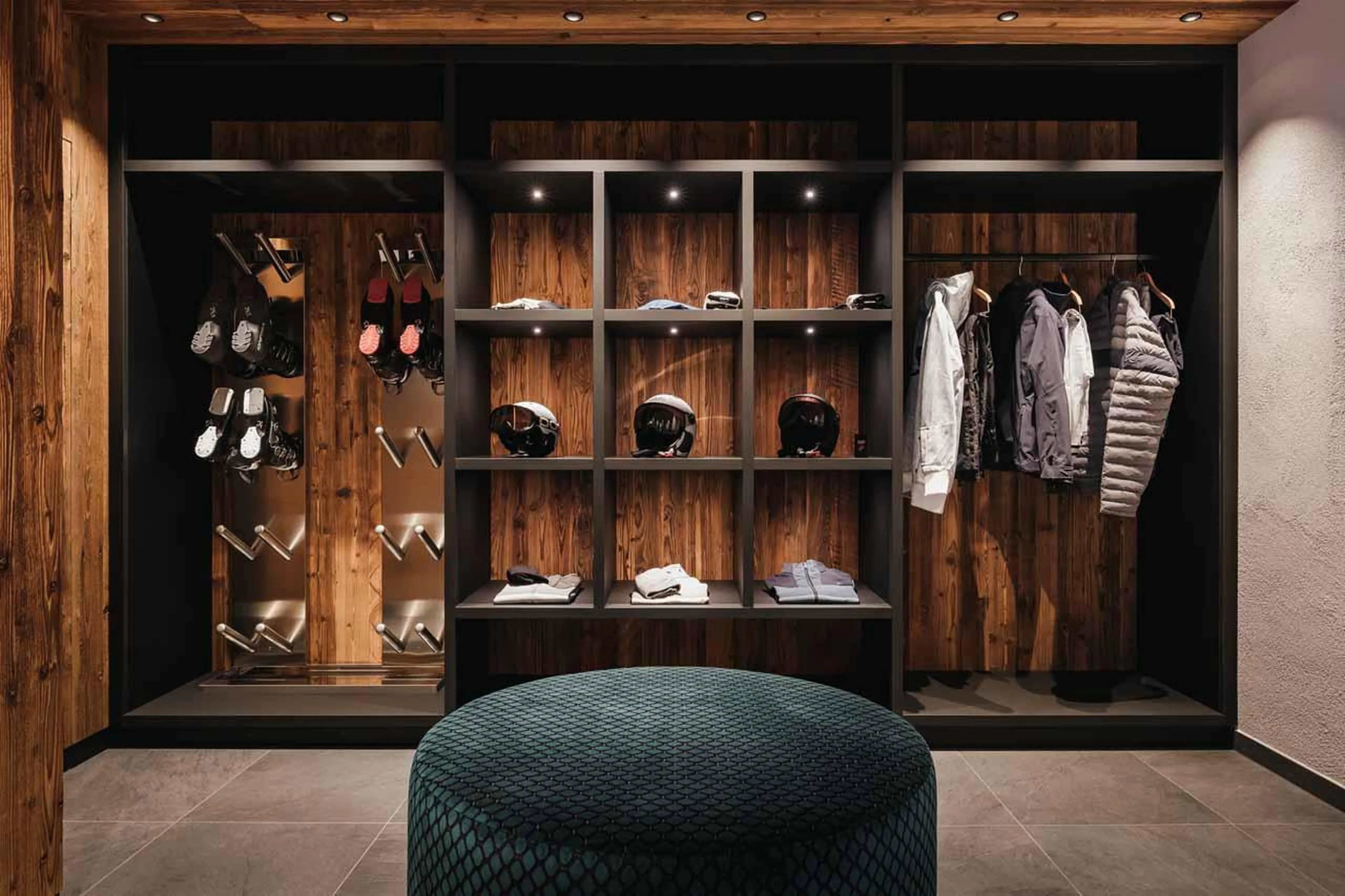 Ski room at Chalet Lum d'Or in Val Gardena