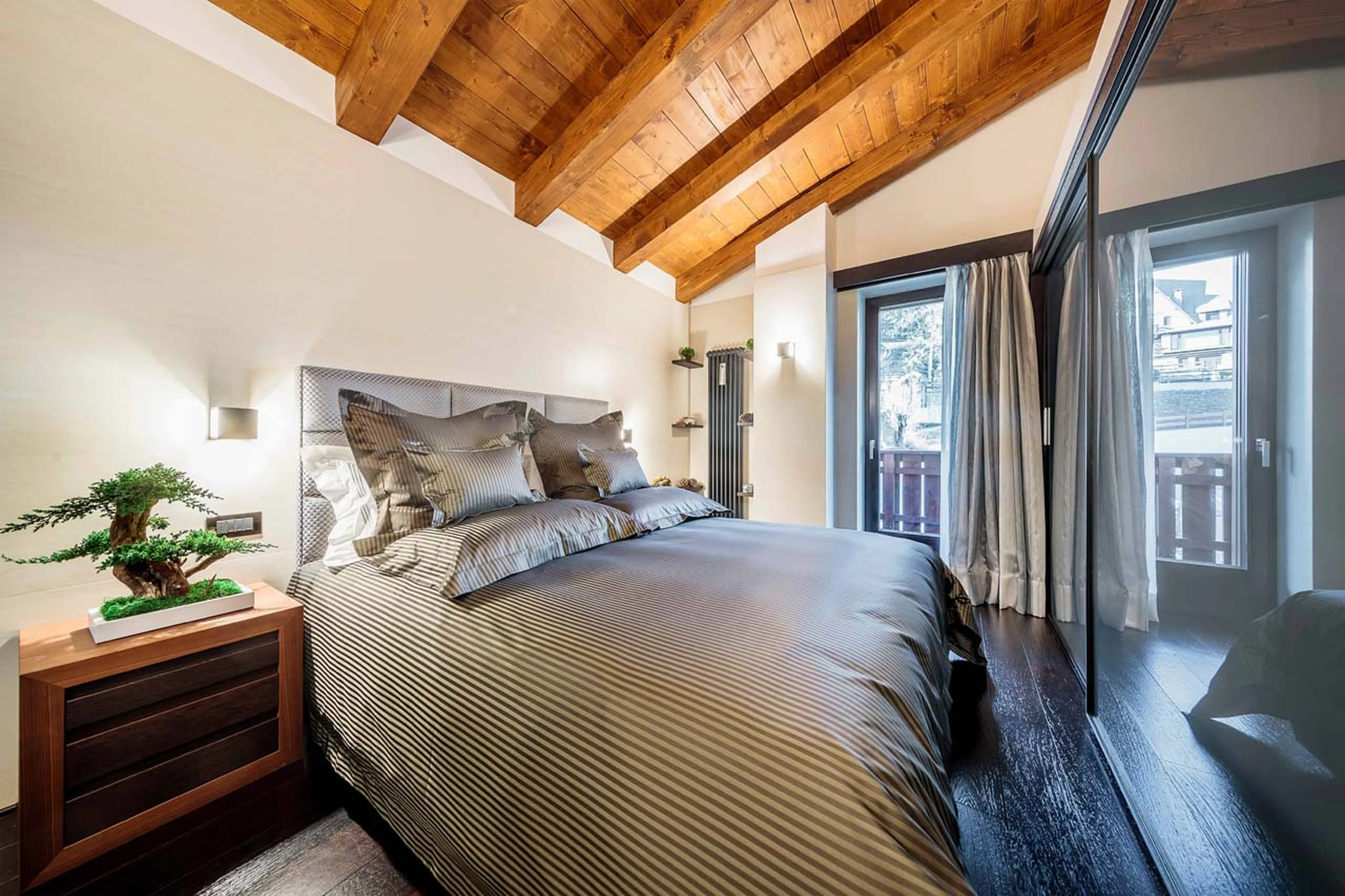 Bedroom two at Chalet LV | 02 in Cortina