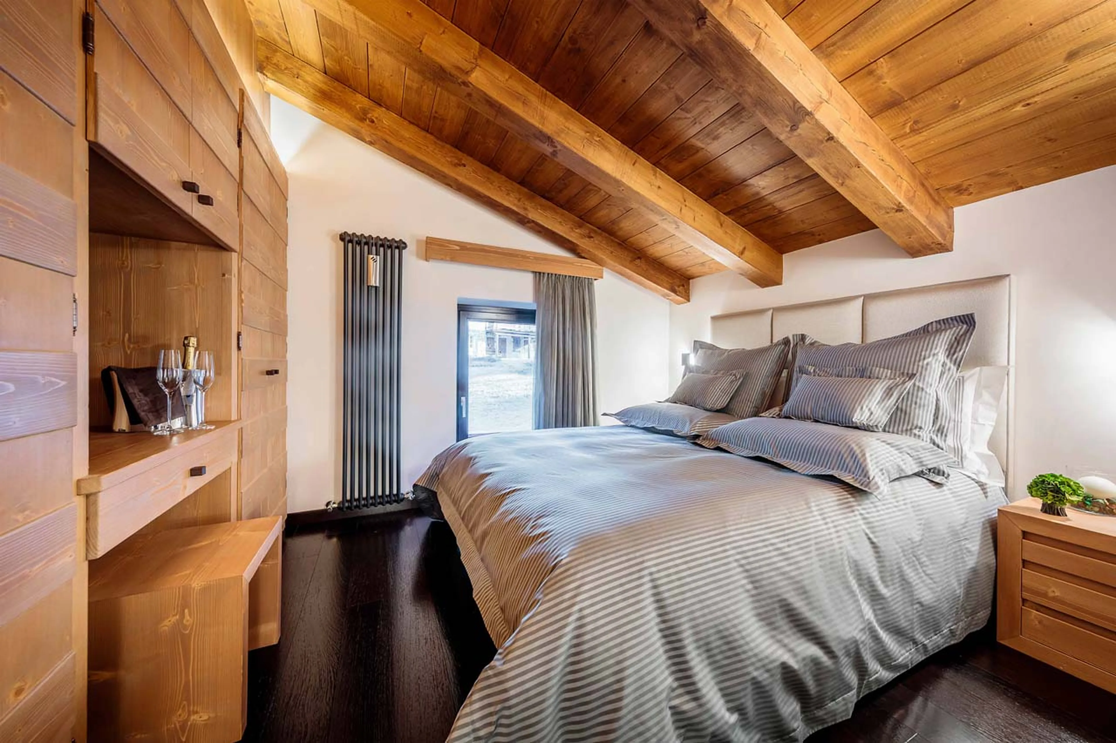 Bedroom three at Chalet LV | 02 in Cortina