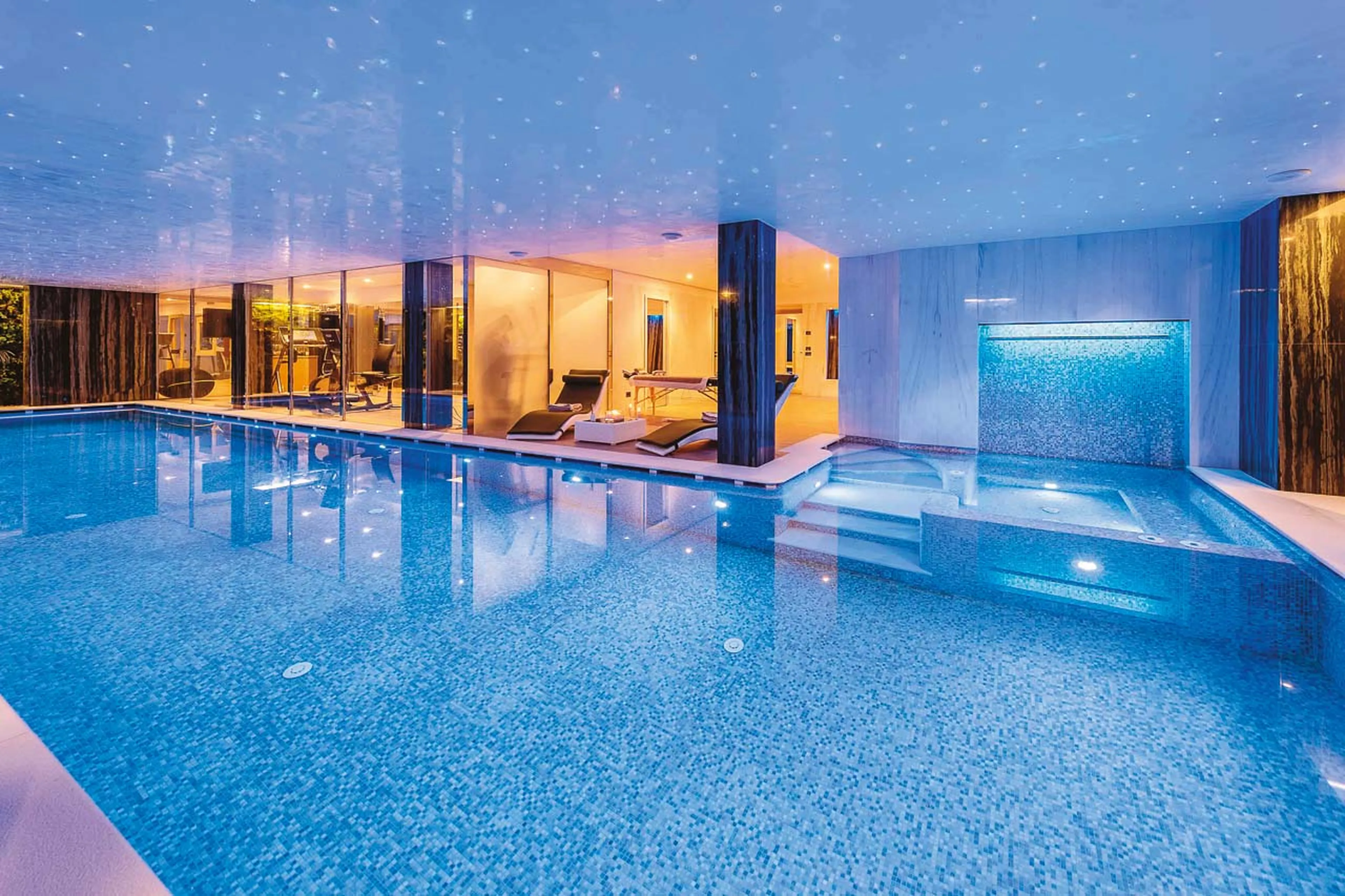 Spa and swimming pool at Chalet LV | 01 in Cortina