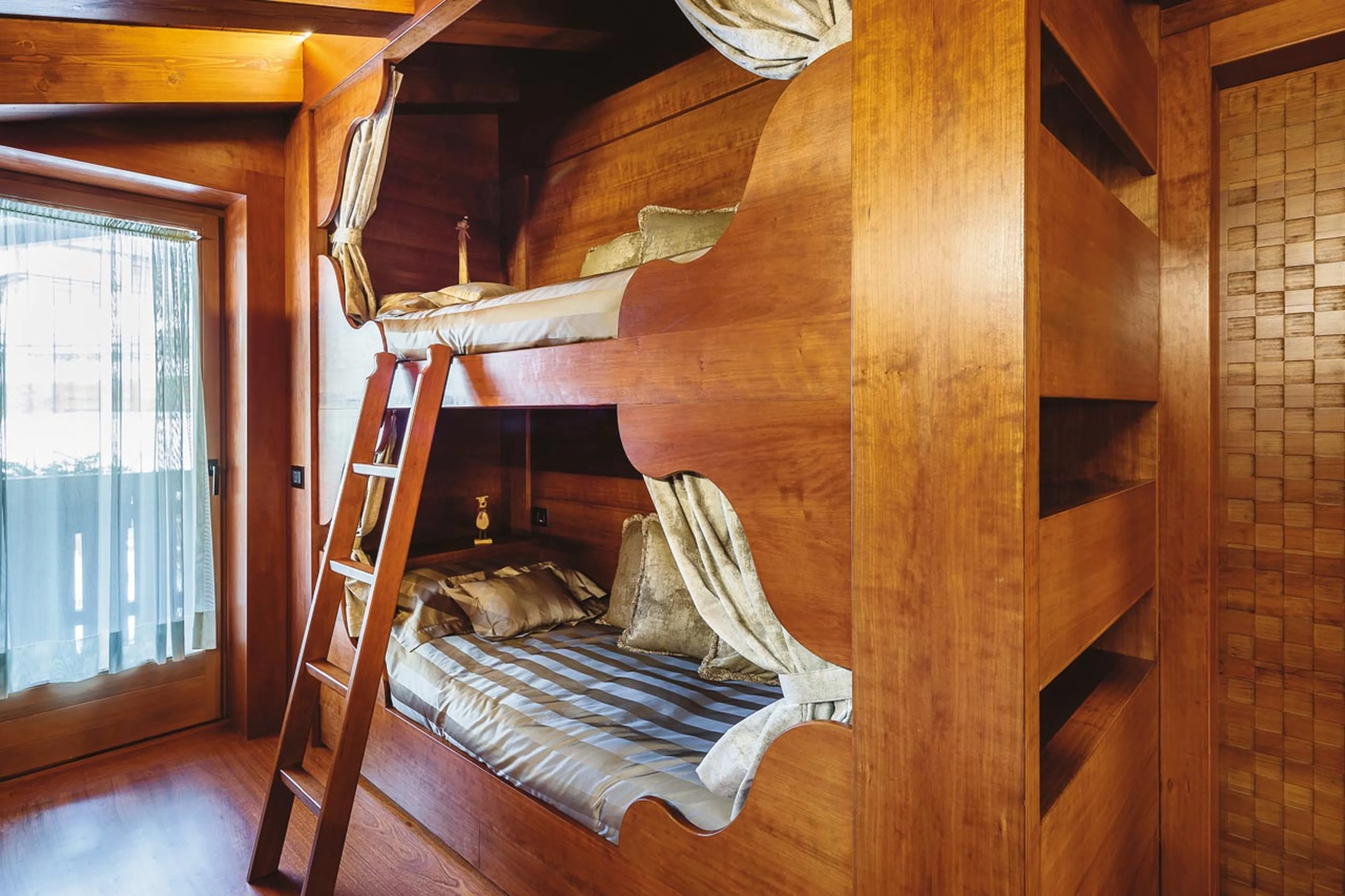 Bedroom three at Chalet LV | 01 in Cortina