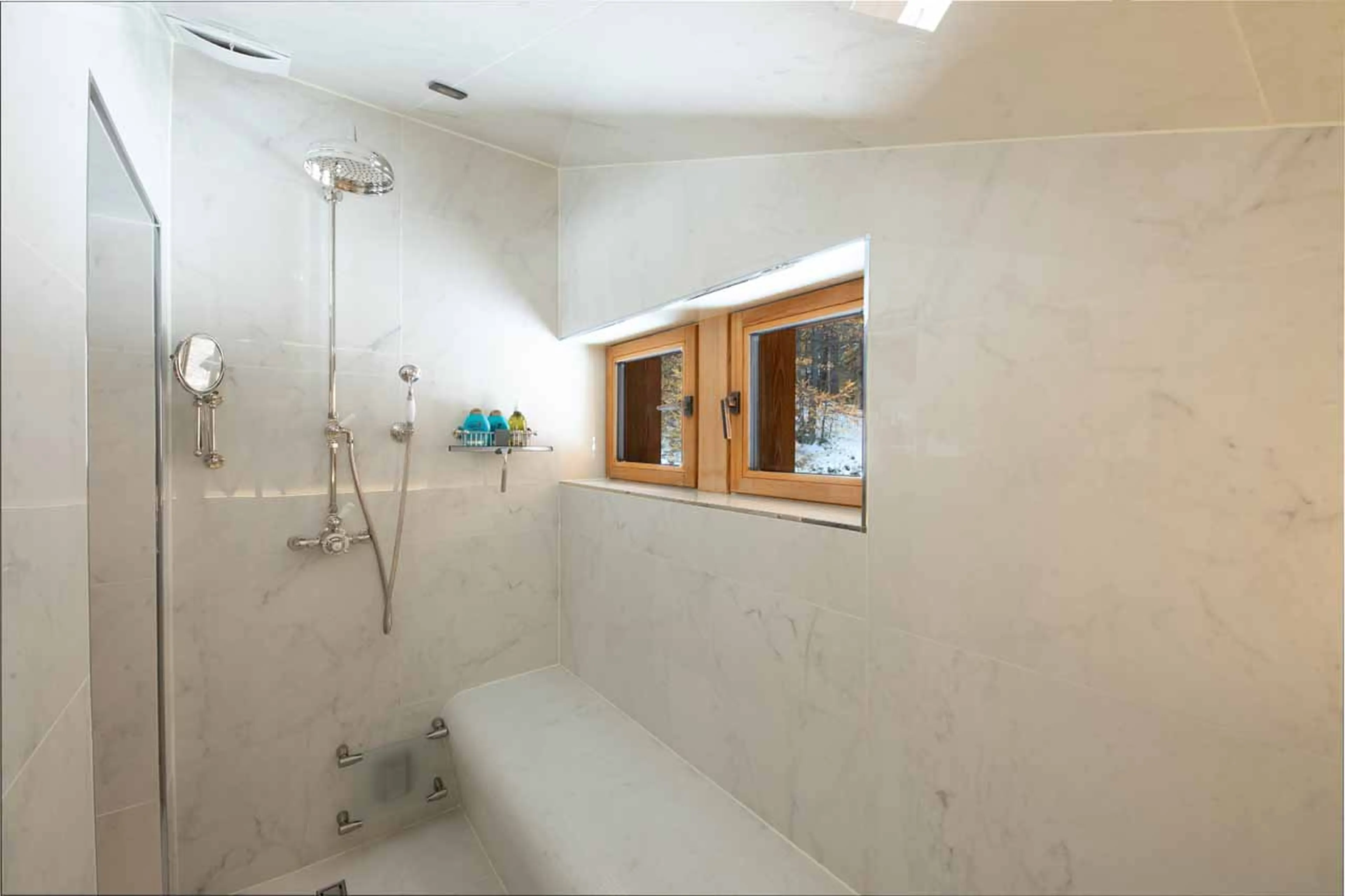 Shower at Chalet Lycka in Saas Fee