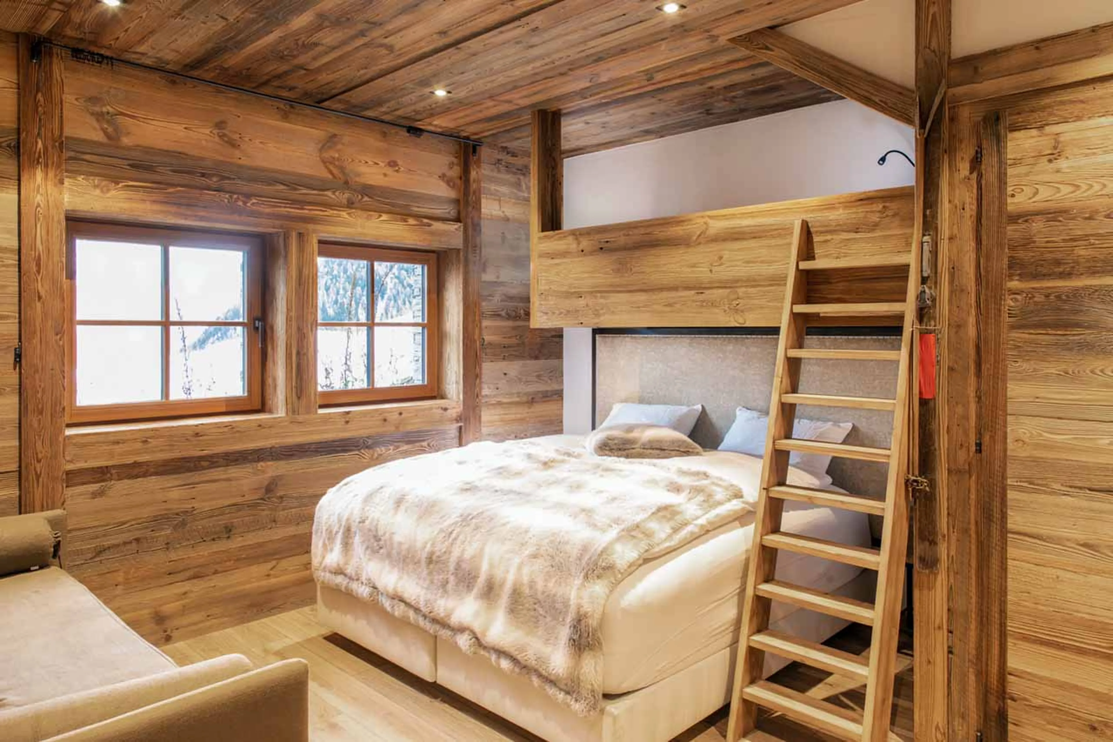 Bedroom six at Chalet Lycka in Saas Fee