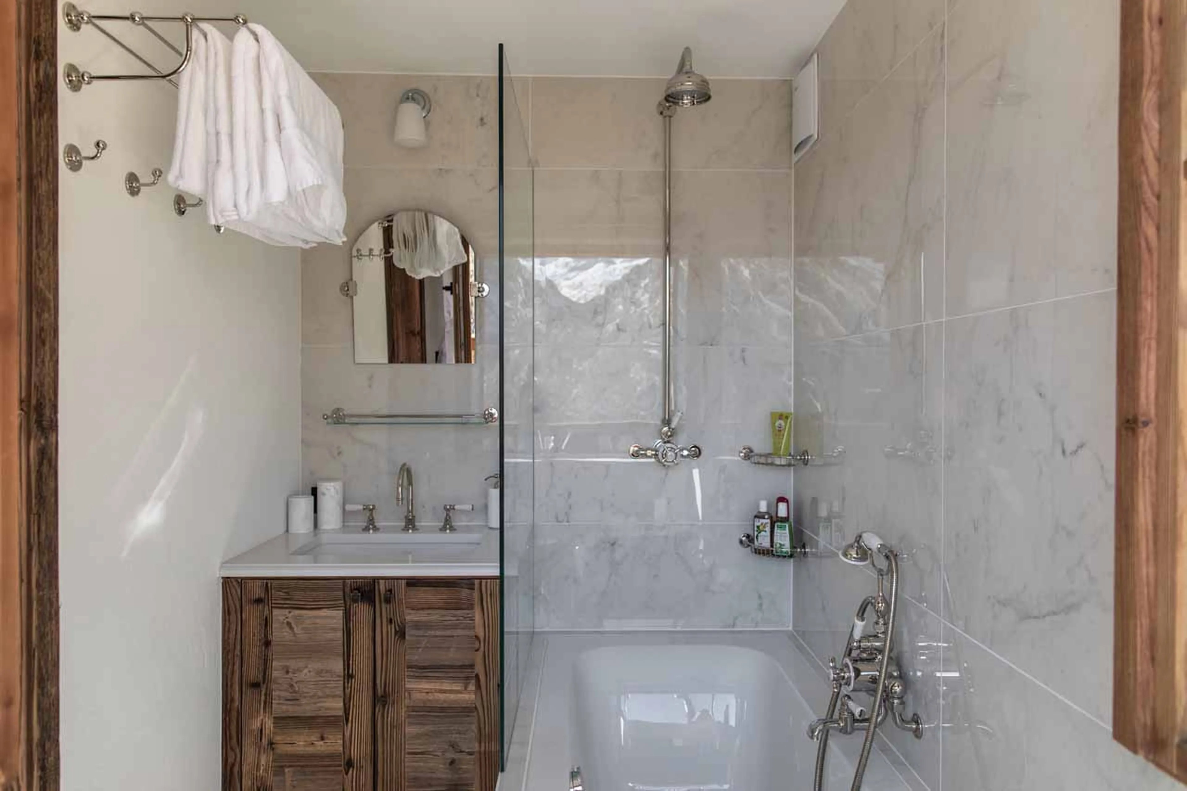 Bathroom two at Chalet Lycka in Saas Fee