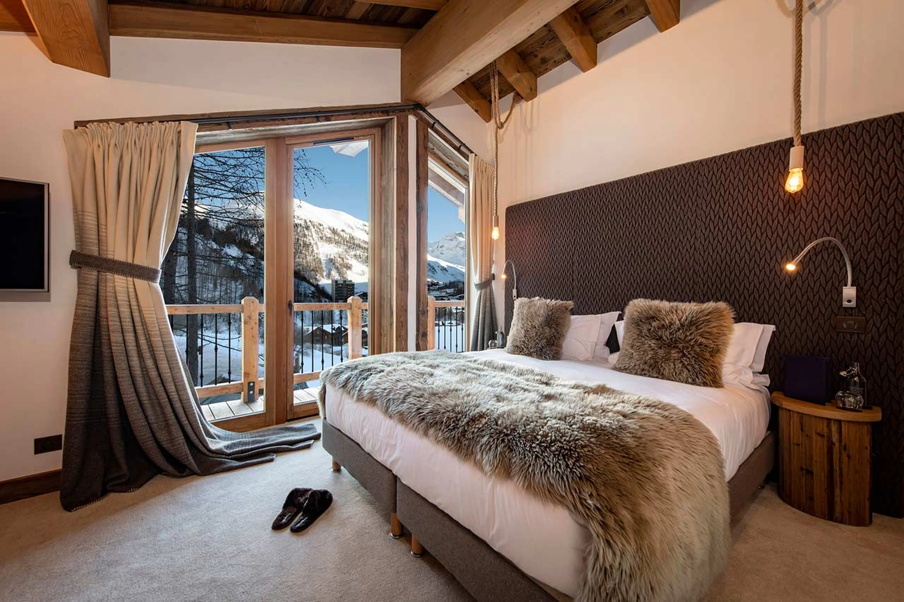 Bedroom one at Chalet Machapuchare in Val d'Isere