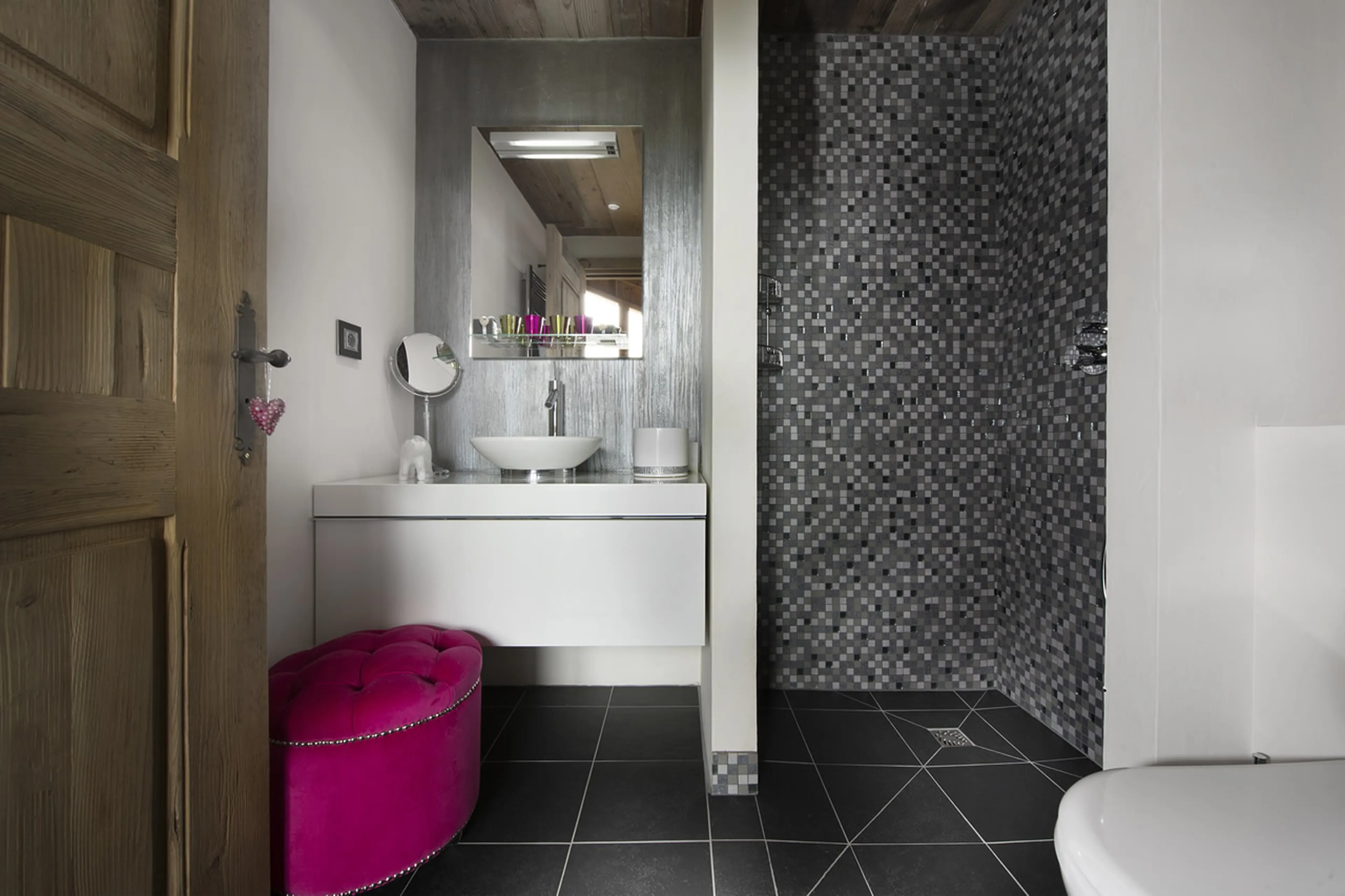 Shower room of double bedroom in Chalet Makalu in Courchevel 1550